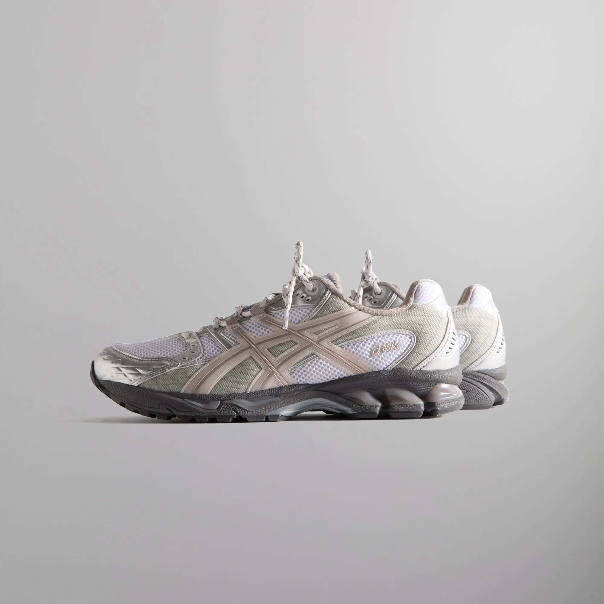 Ronnie Fieg for ASICS GEL-NIMBUS™ 10.1 - White / Morganite sold by Kith product image thumbnail 4