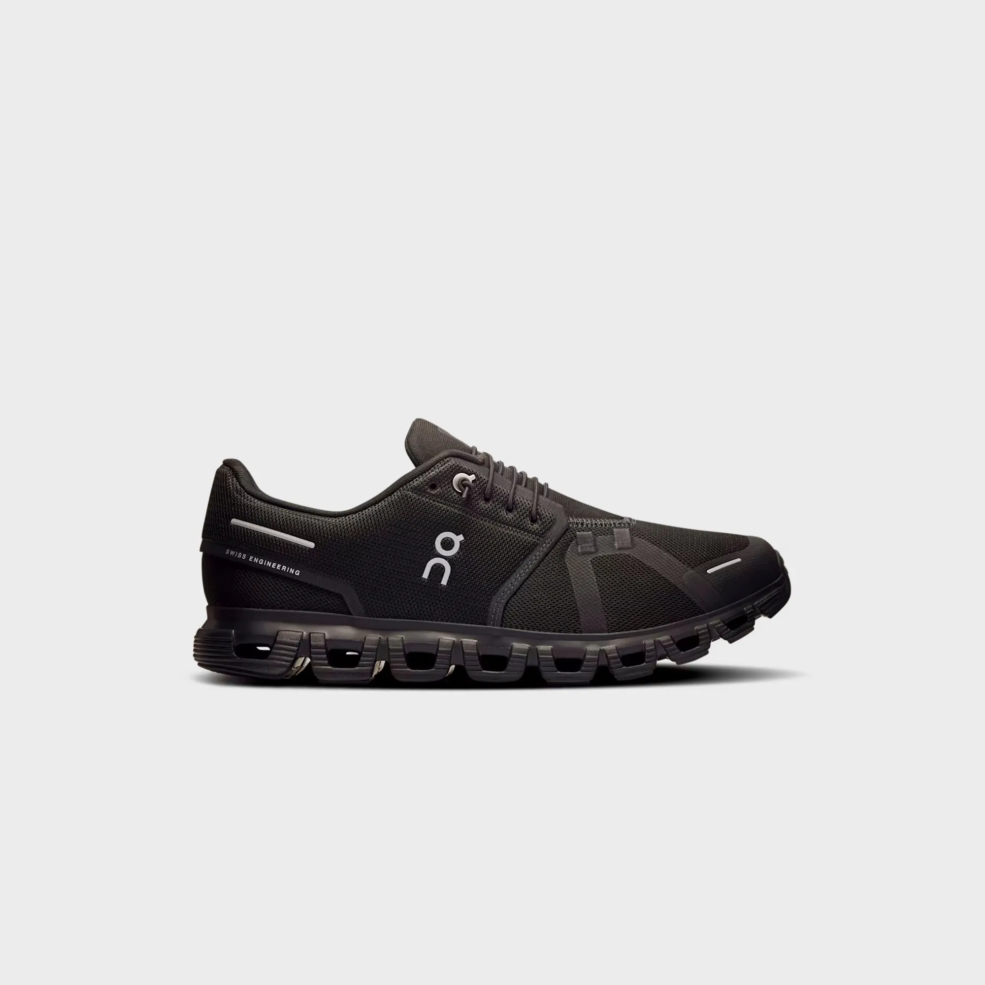 On Running Cloud 6 - Black sold by Kith