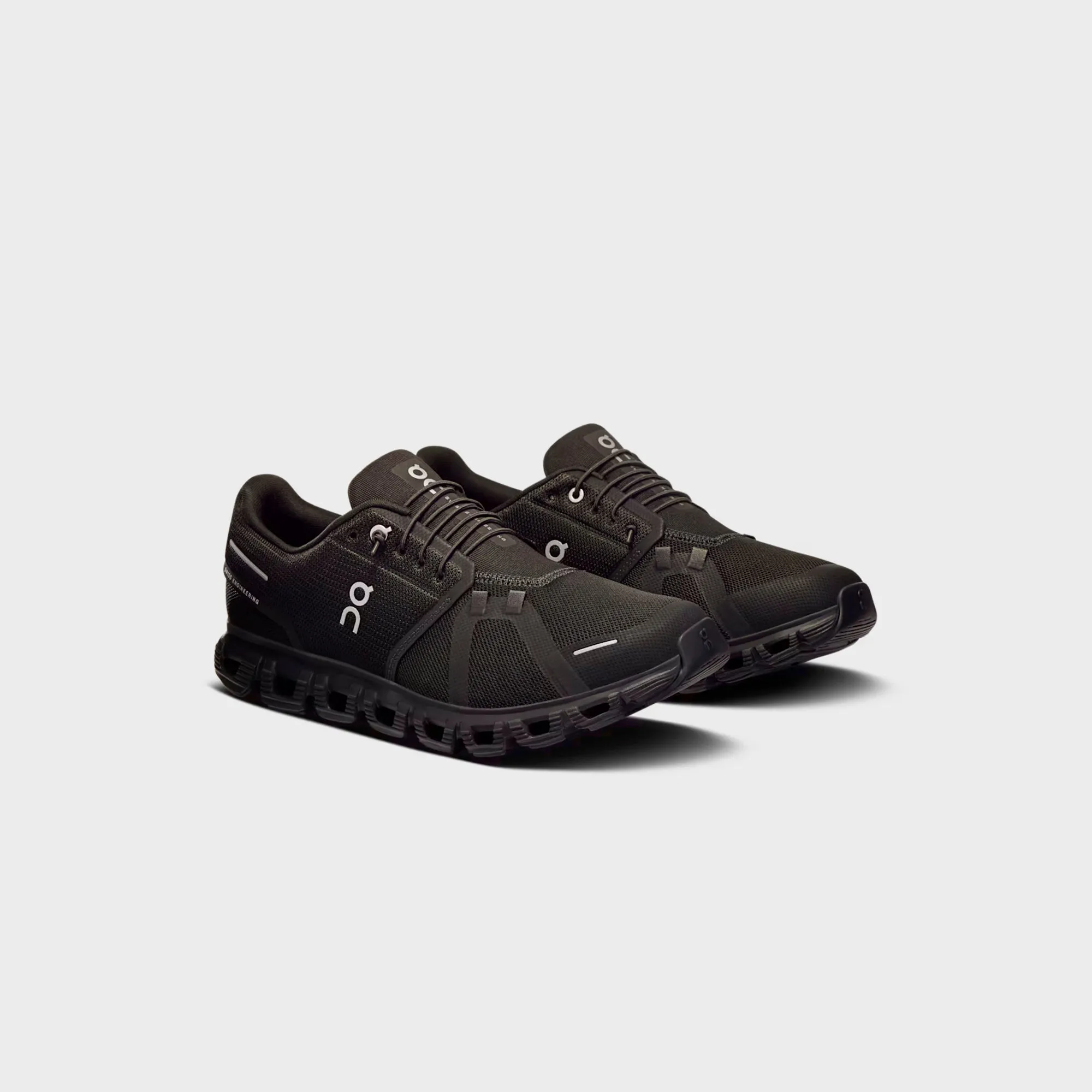 On Running Cloud 6 - Black sold by Kith product image thumbnail 2