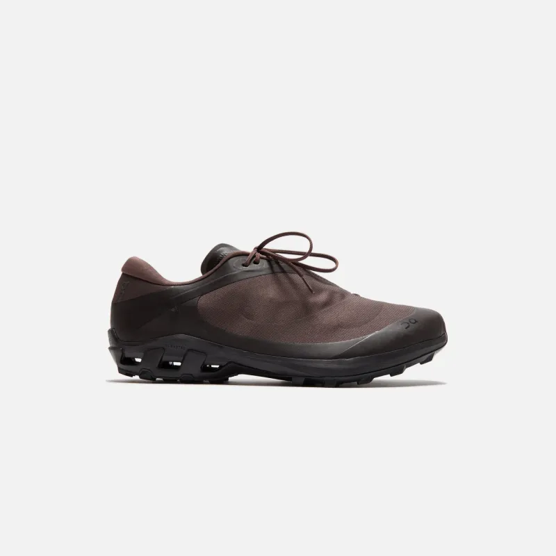On x Post Archive Faction WMNS Cloudventure Peak - Cacoa / Espresso sold by Kith