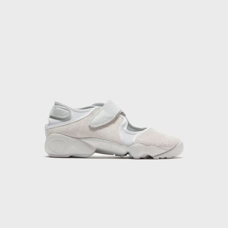 Nike WMNS Air Rift  Premium Suede - Photon Dust / Summit White sold by Kith