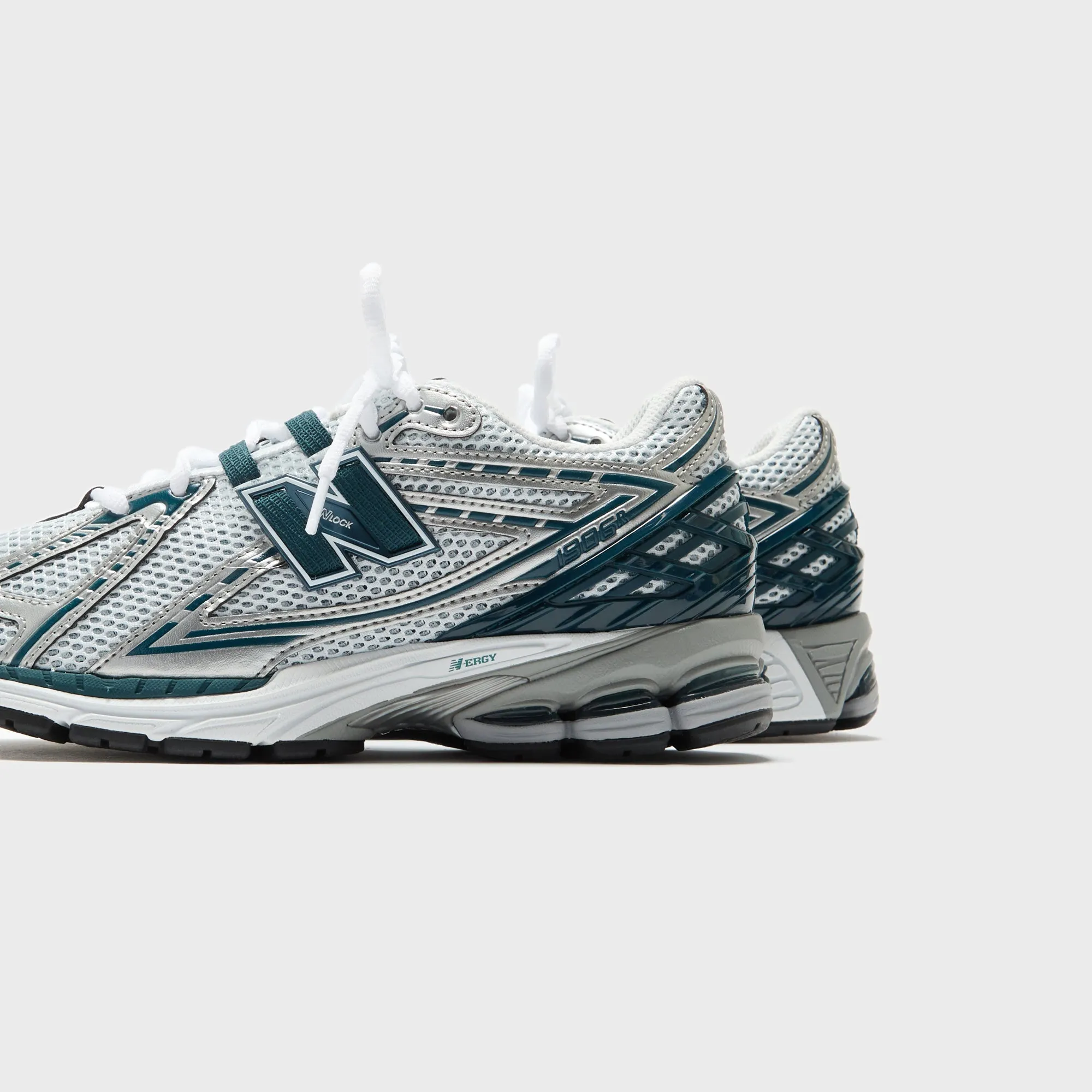 New Balance 1906R - Silver Metallic / Deep Ocean / White sold by Kith product image thumbnail 3