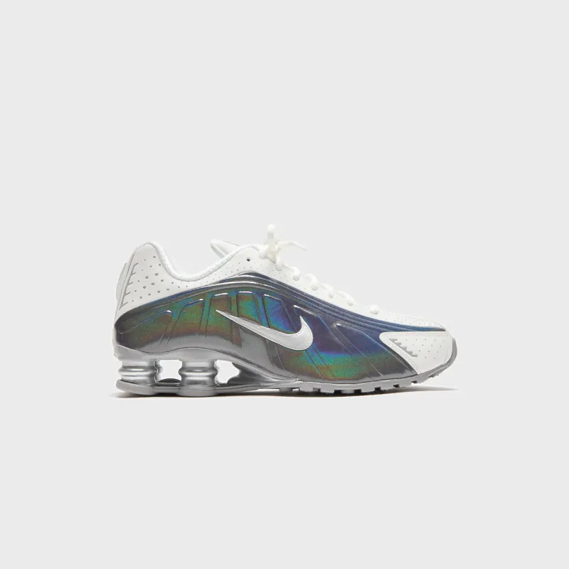 Nike WMNS Shox R4 - Hydrangeas / Metallic Silver / Summit White sold by Kith
