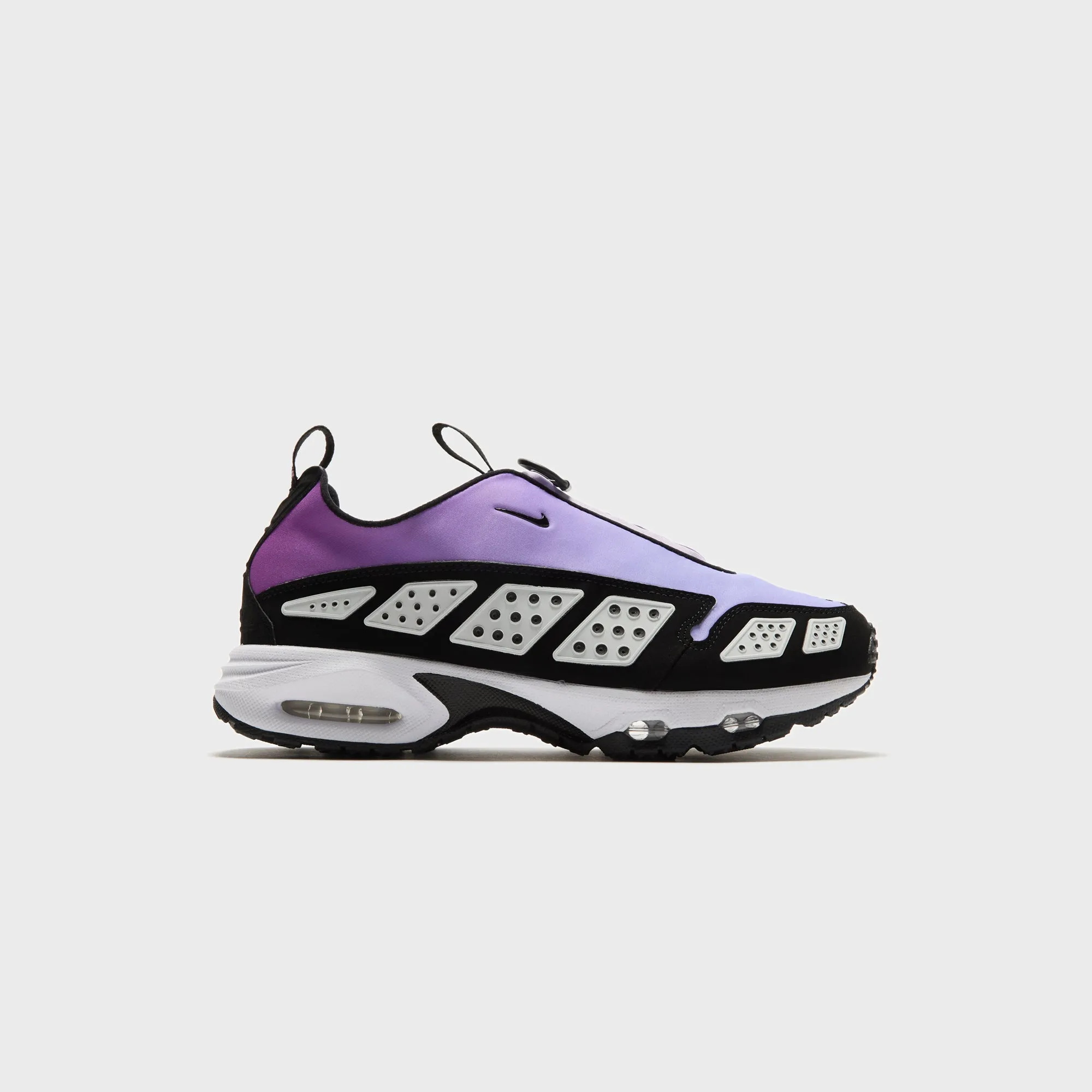 Nike WMNS Air Max SNDR - Hyper Violet / Black / White / Hydrangeas sold by Kith