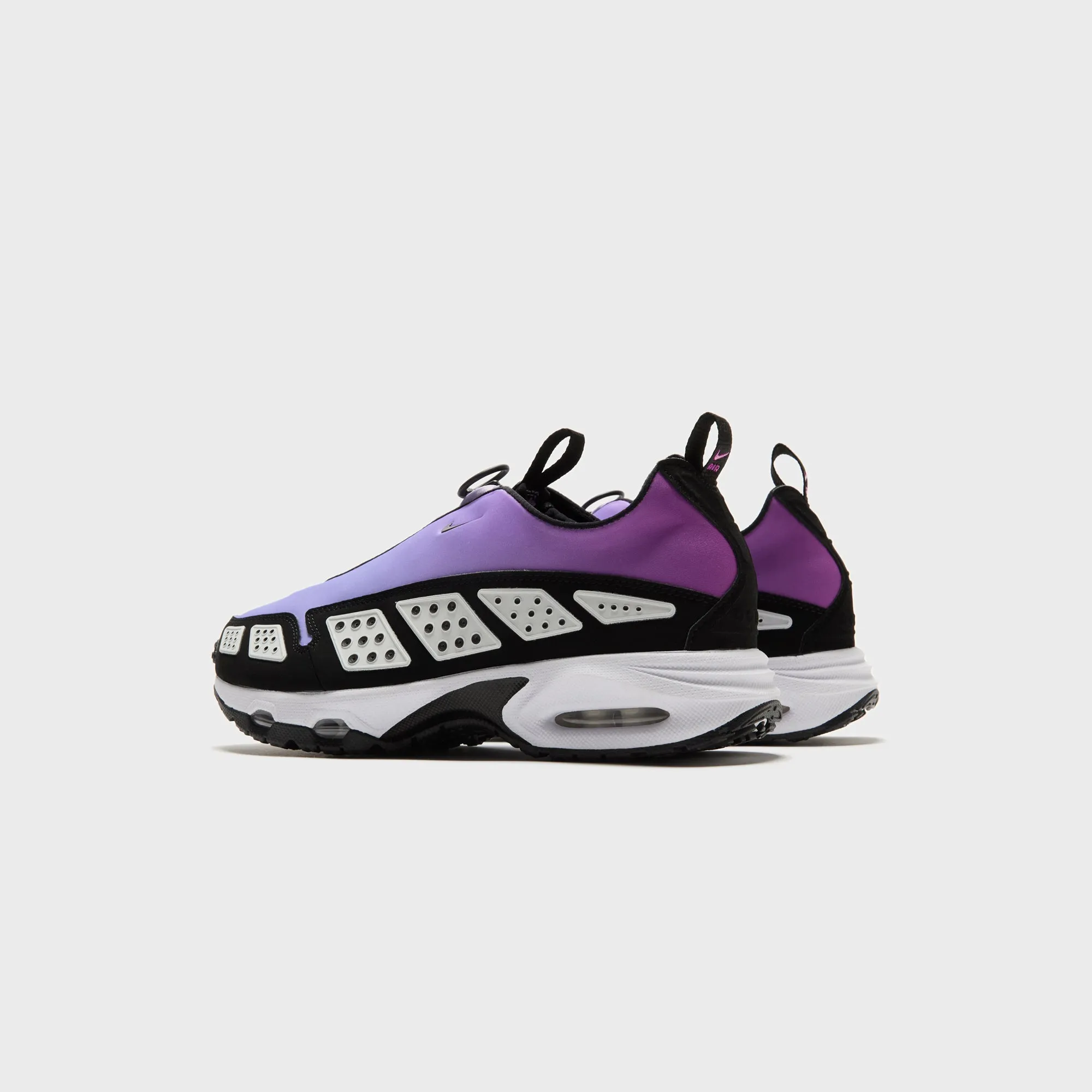 Nike WMNS Air Max SNDR - Hyper Violet / Black / White / Hydrangeas sold by Kith product image thumbnail 4