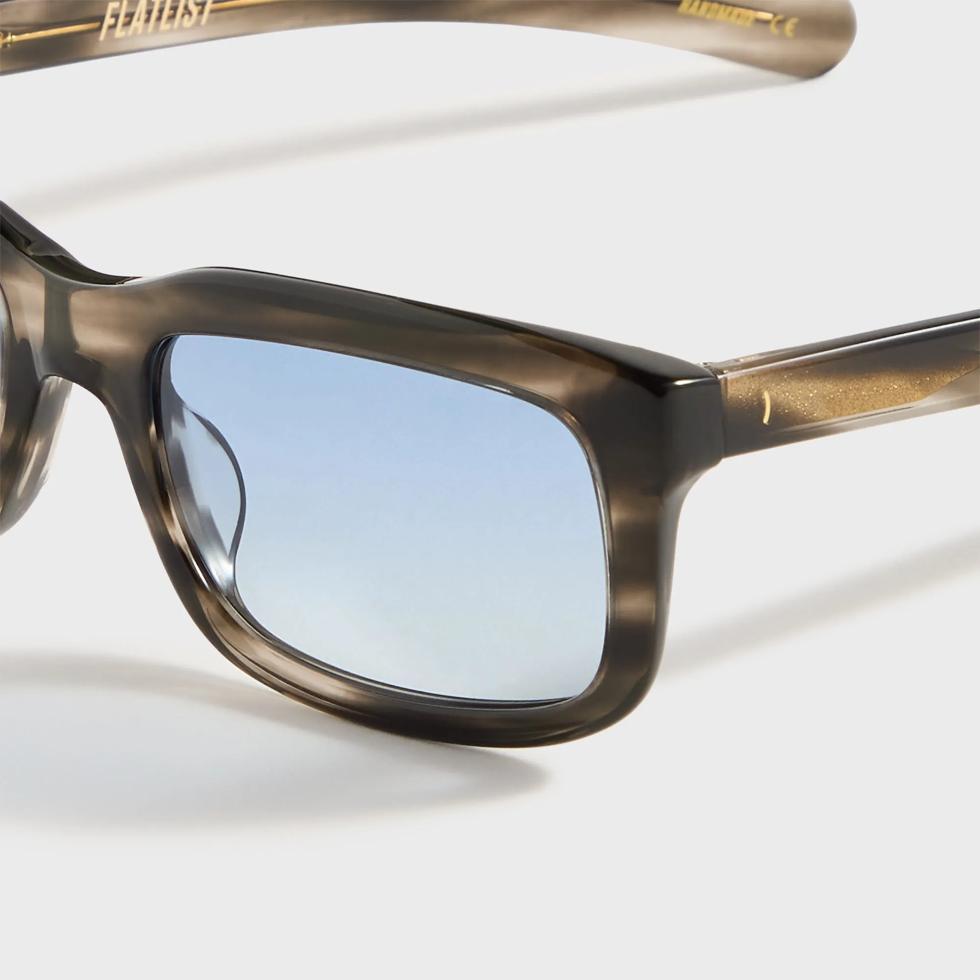 Flatlist Palmer - Grey Havana / Blue Gradient Lens sold by Kith product image thumbnail 3