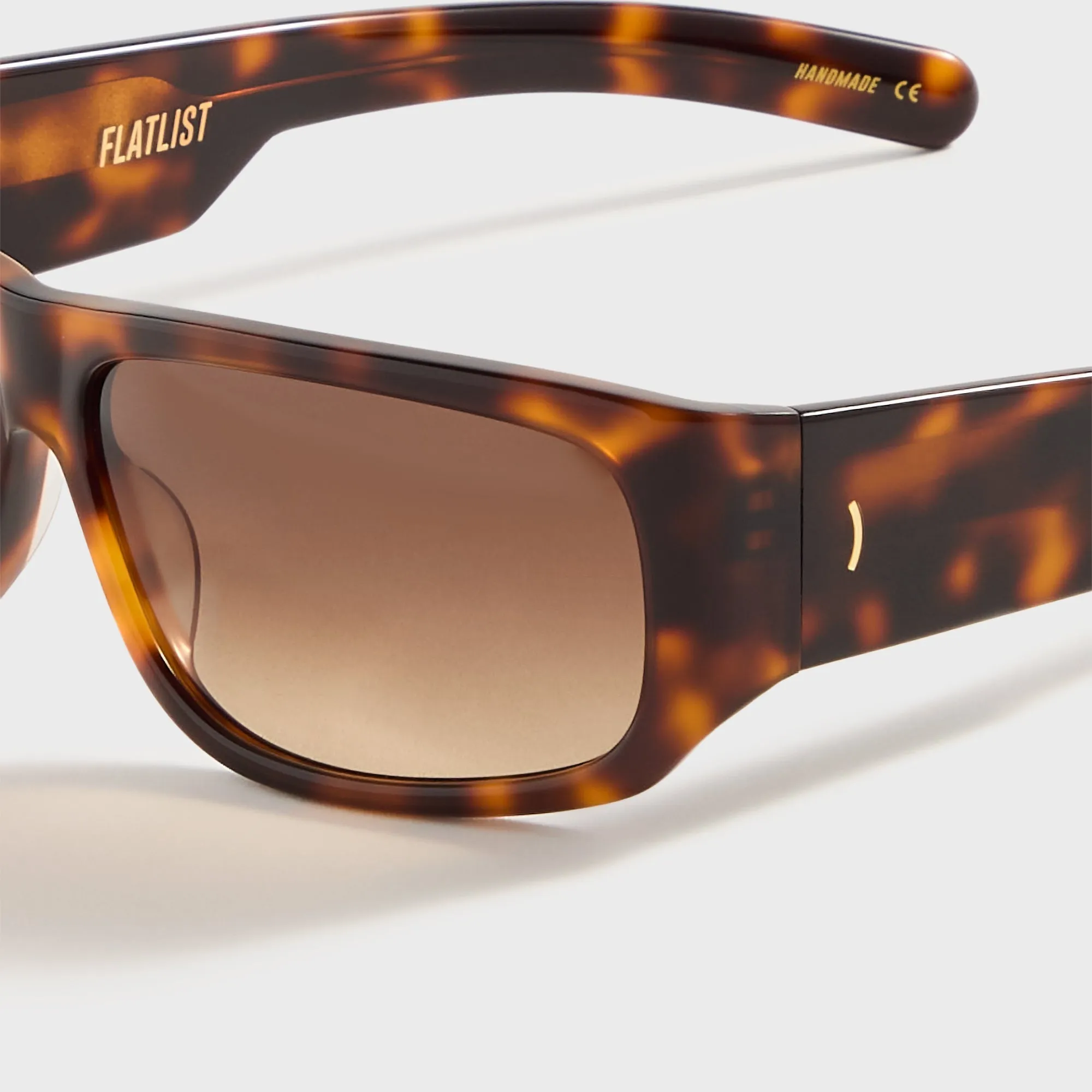 Flatlist April - Dark Tortoise / Brown Gradient Lens sold by Kith product image thumbnail 3