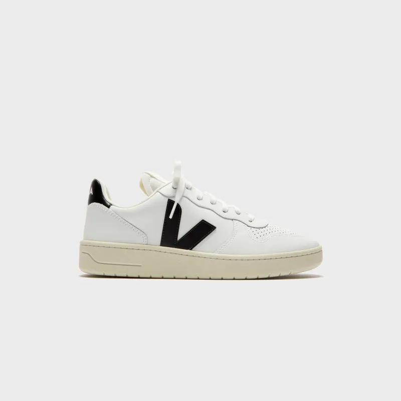 Veja V-10 - Extra White / Black sold by Kith