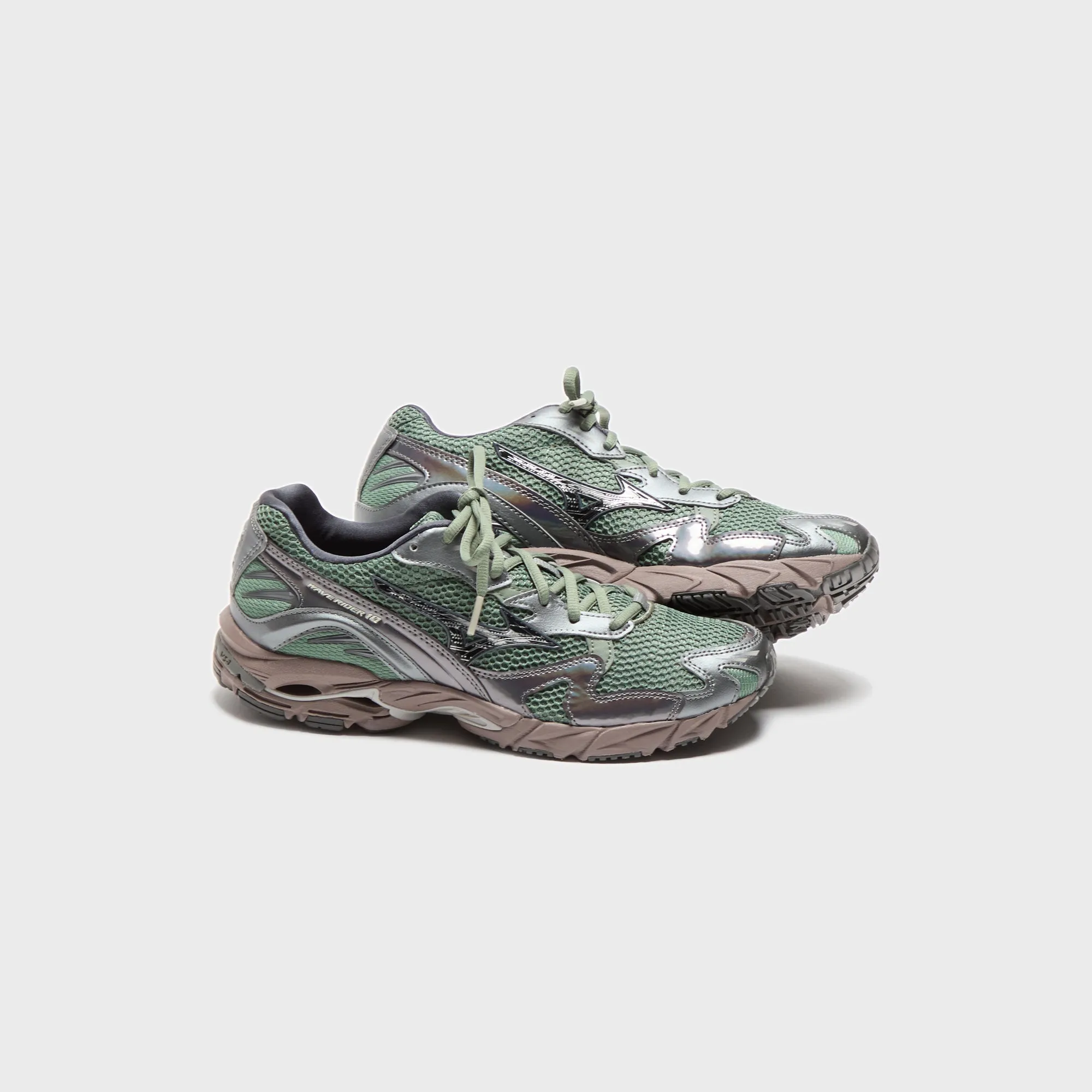 Mizuno Wave Rider 10 - Agave Green / Black Sand sold by Kith product image thumbnail 4