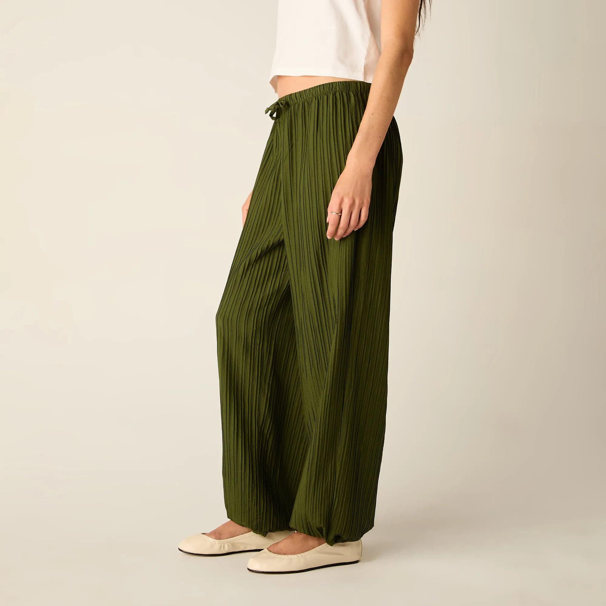 Kith Women Kavi II Plisse Drawstring Pant - Kelp sold by Kith product image thumbnail 2
