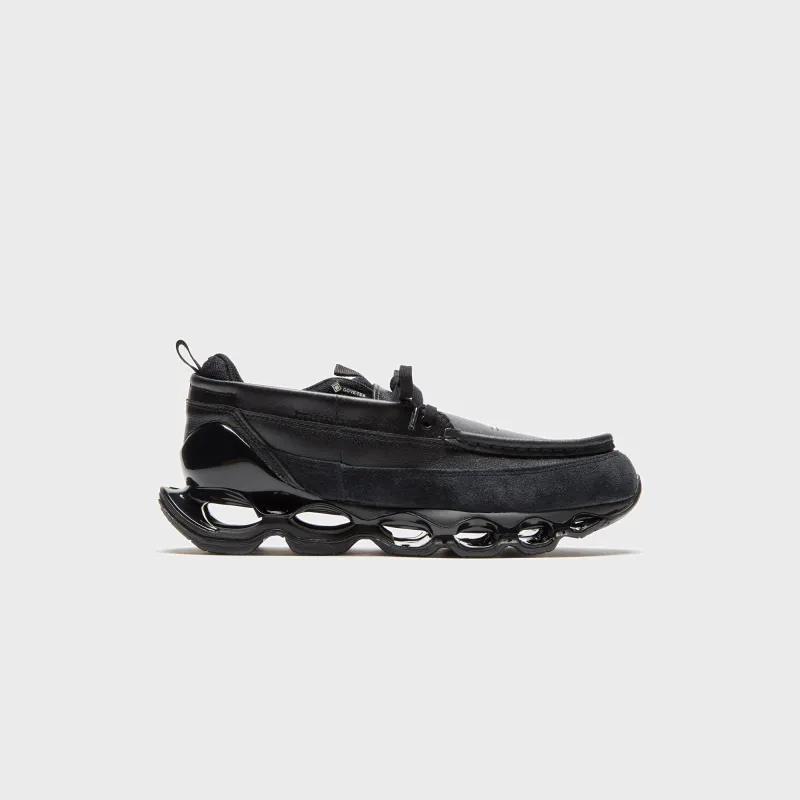 Mizuno Wave Prophecy MOC GTX - Black / Black sold by Kith