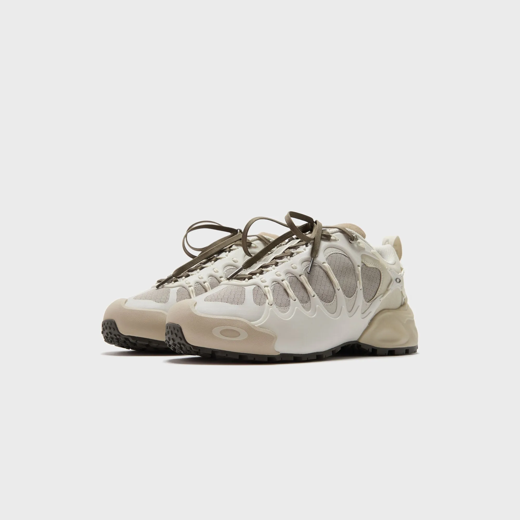 Oakley Factory Team Ibex Sneaker - Cream / Oyster sold by Kith product image thumbnail 2