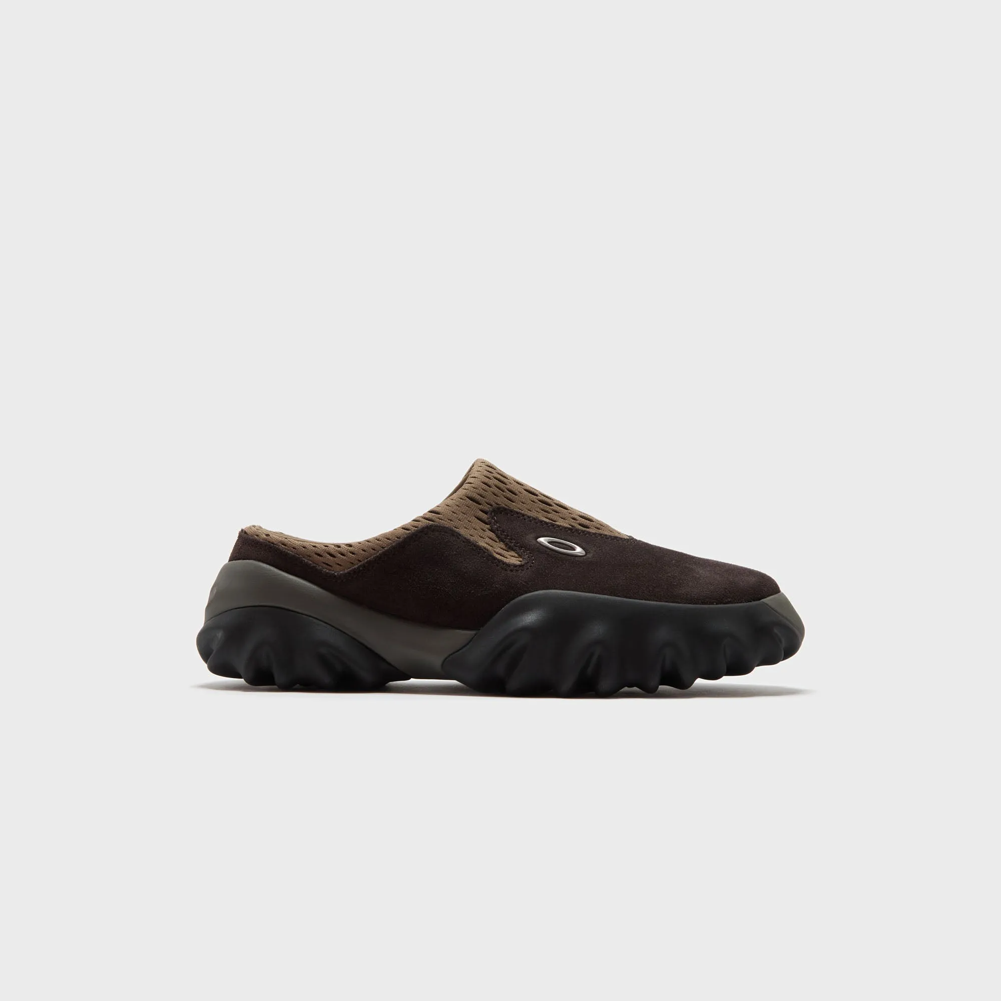 Oakley Chop Saw Mule - Ganache / Black sold by Kith