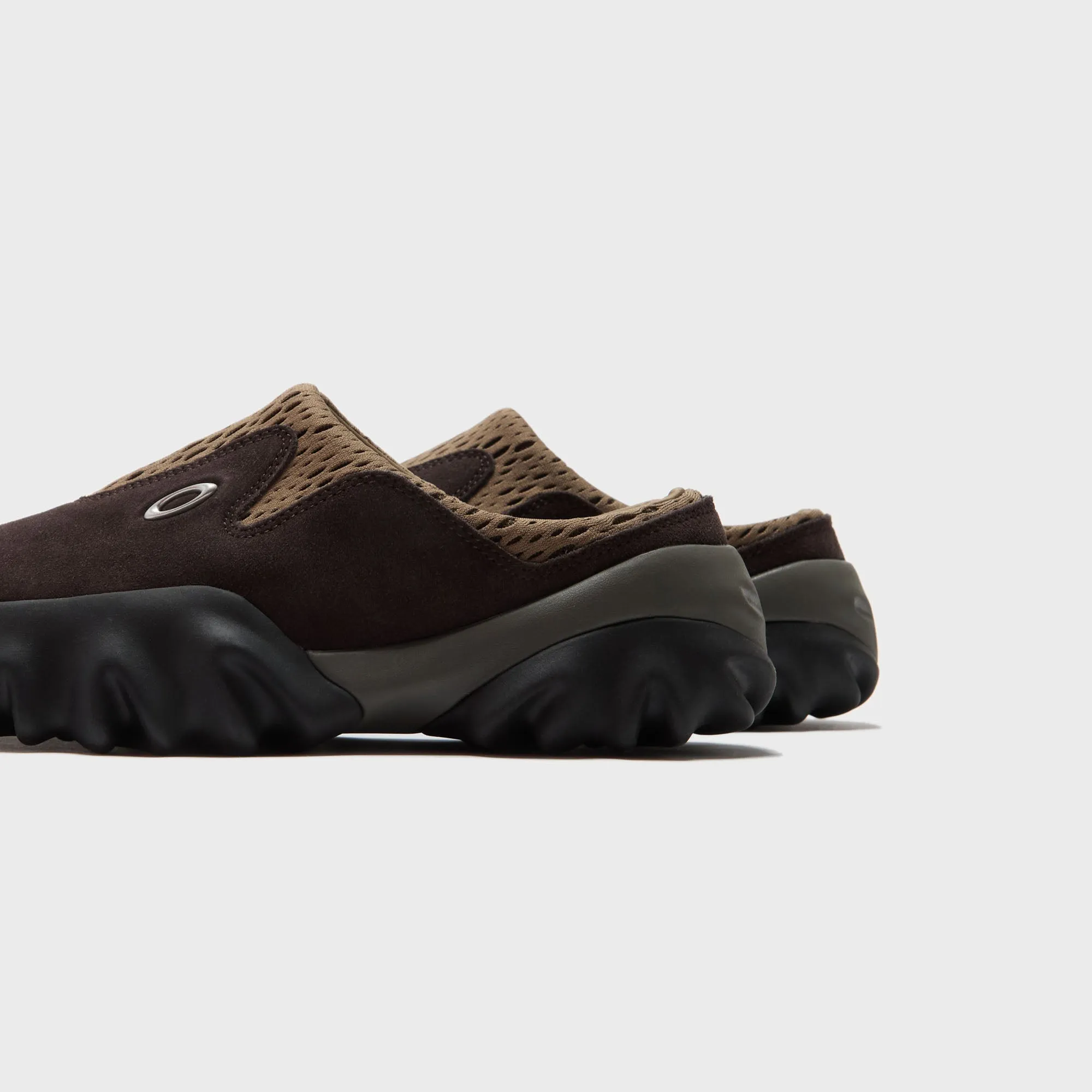 Oakley Chop Saw Mule - Ganache / Black sold by Kith product image thumbnail 3