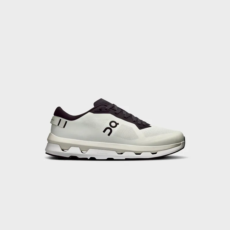 On Running Cloudzone - Ice / Black sold by Kith