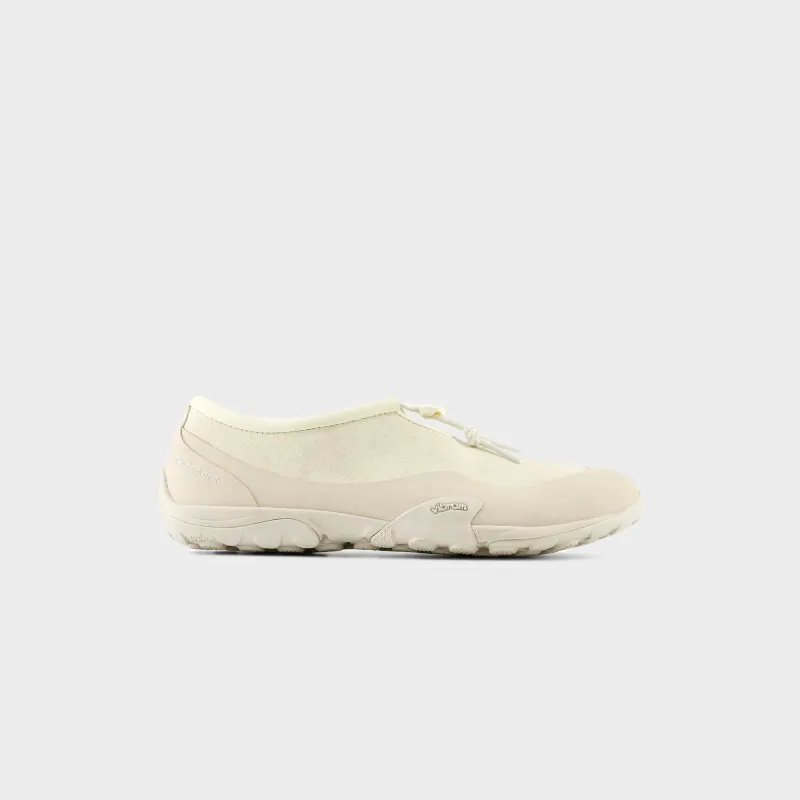 New Balance x Tokyo Design Studio MT10T - White sold by Kith