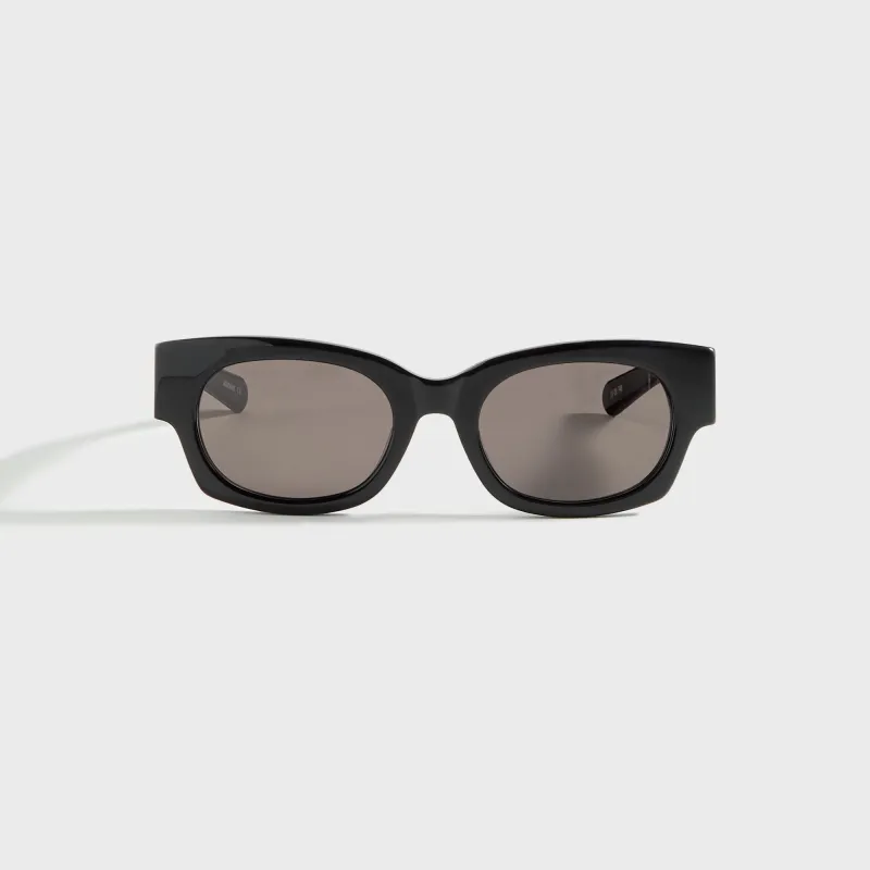 Flatlist Shade 01 - Solid Black / Solid Black Lens sold by Kith