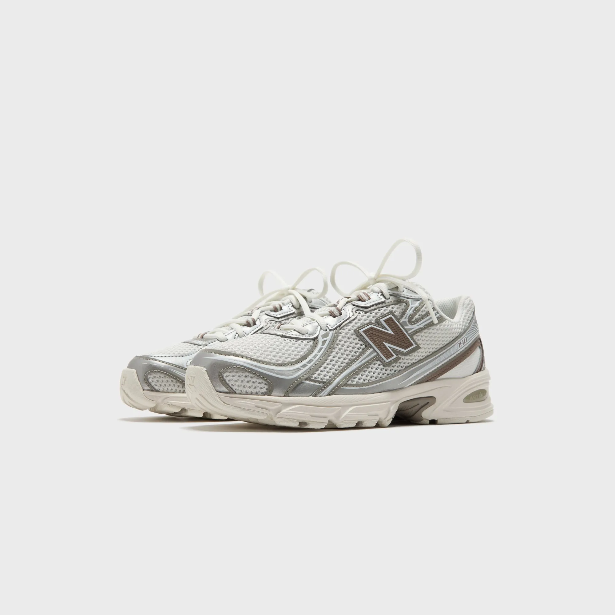 New Balance 740 - Sea Salt / Mushroom sold by Kith product image thumbnail 2