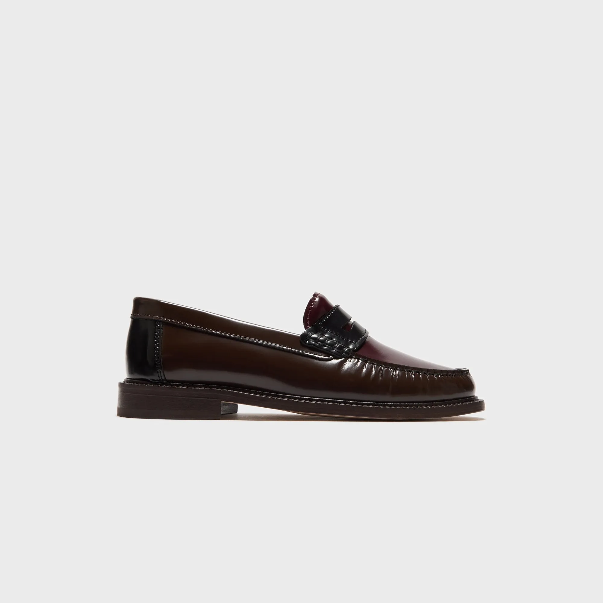 VINNY's Yardee Mocassin Loafer - Brown / Burgundy / Blue Polido Leather sold by Kith