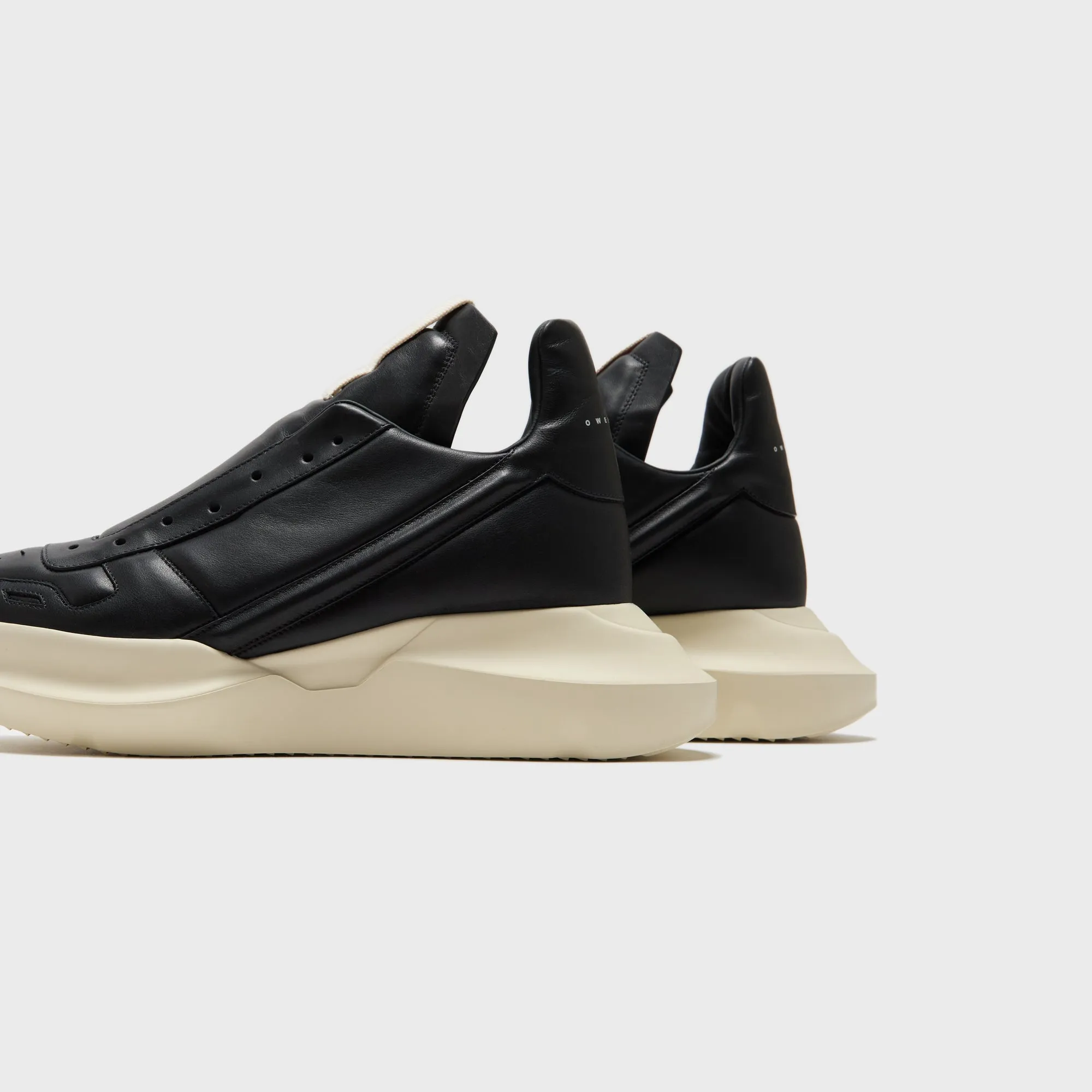 Rick Owens Scarpe Pelle Geth Runner - Black / Milk / Milk sold by Kith product image thumbnail 3