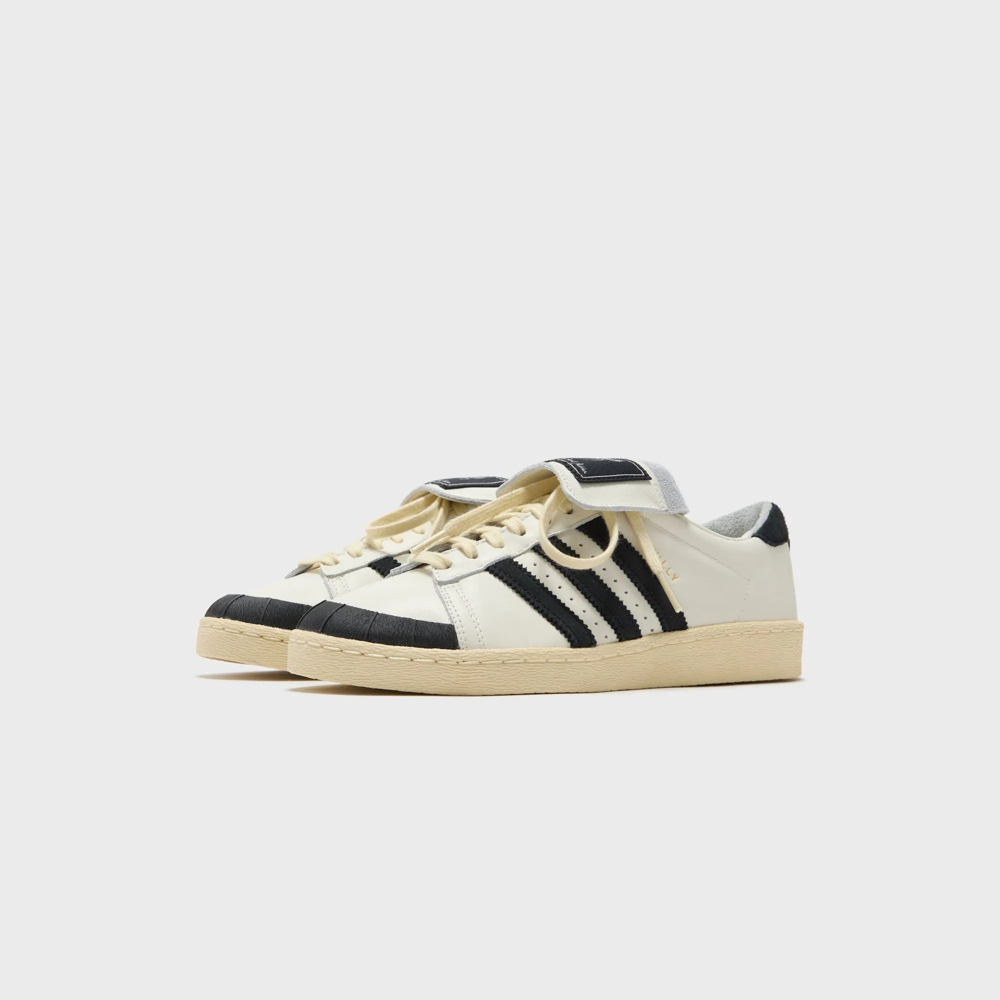 adidas x Willy Chavarria Jabbar Low - Off White / Core Black / Warm Vanilla sold by Kith product image thumbnail 2