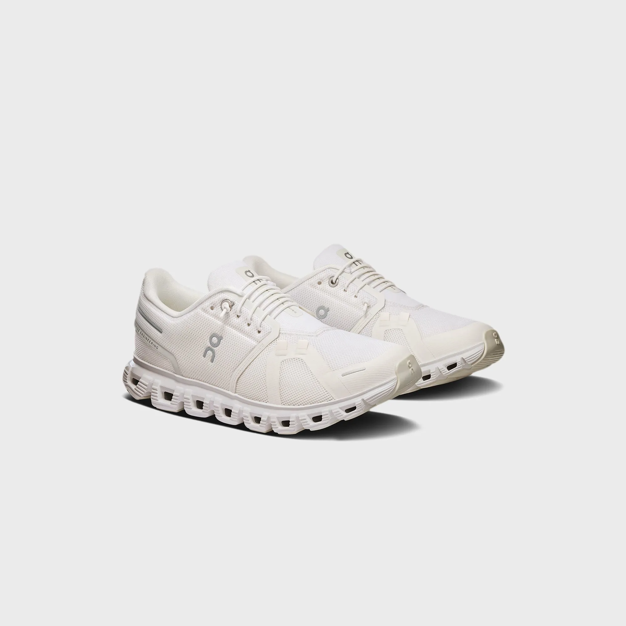 On Running WMNS Cloud 6 - White sold by Kith product image thumbnail 2