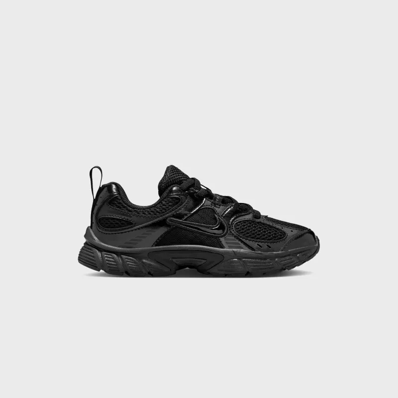 Nike PS V5 Rnr - Black / Black / Anthracite sold by Kith