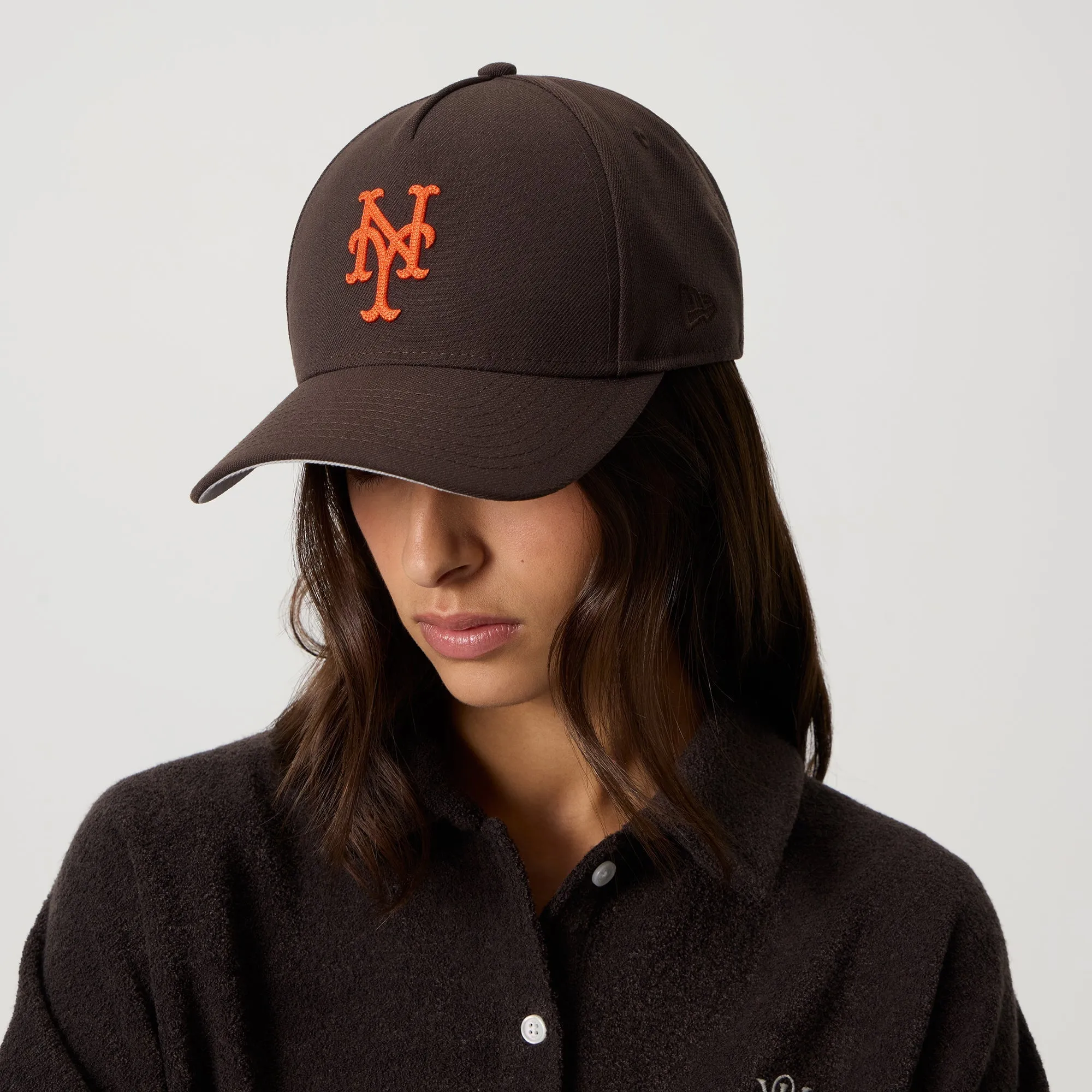 Kith Women & New Era for the New York Mets 9FORTY Snapback - Incognito sold by Kith product image thumbnail 2