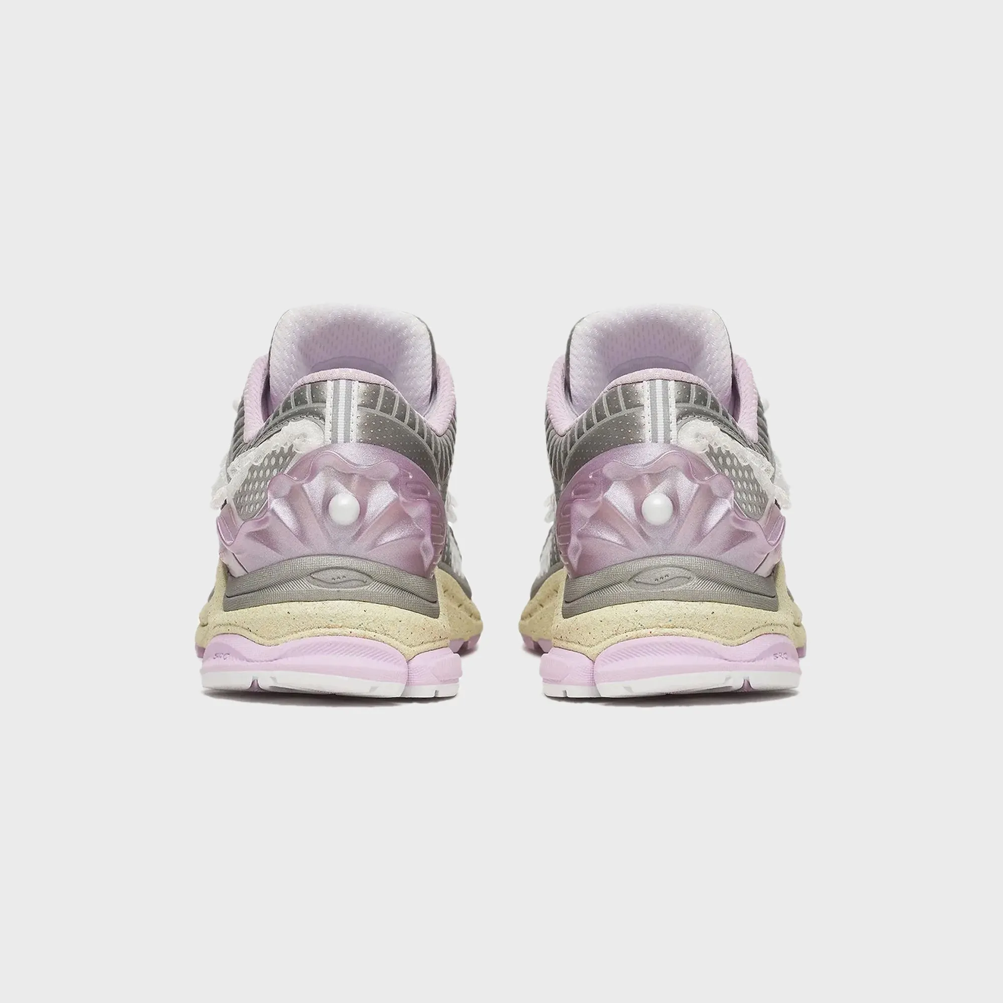 Saucony WMNS Metagirl Progrid Paramount - Moon / Lilac / Metallic Silver sold by Kith product image thumbnail 4