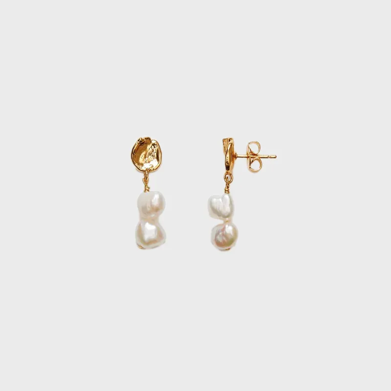 Anni Lu Pearly Drop Earrings Short - White sold by Kith