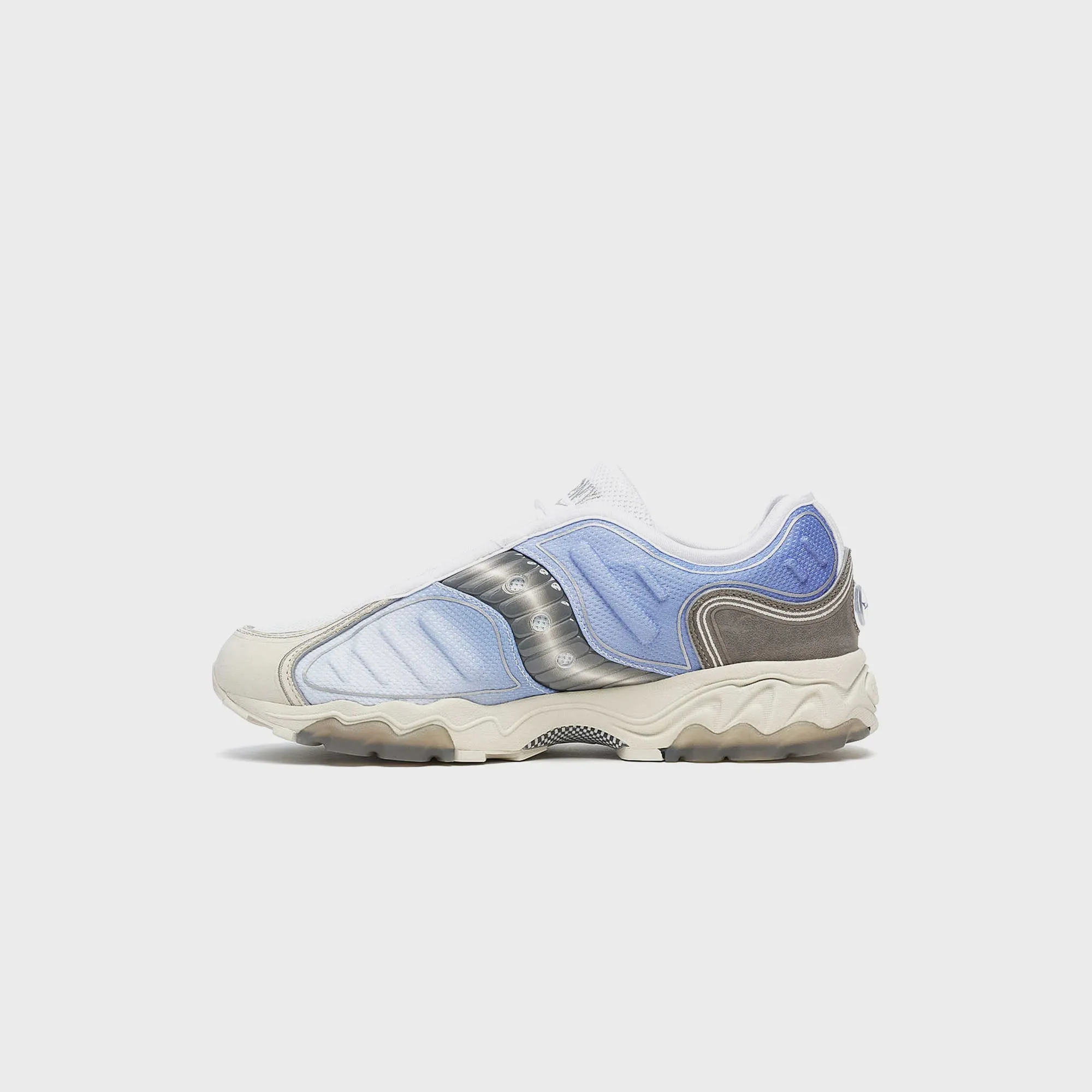 Saucony Matrix - Light Blue Fade sold by Kith product image thumbnail 4