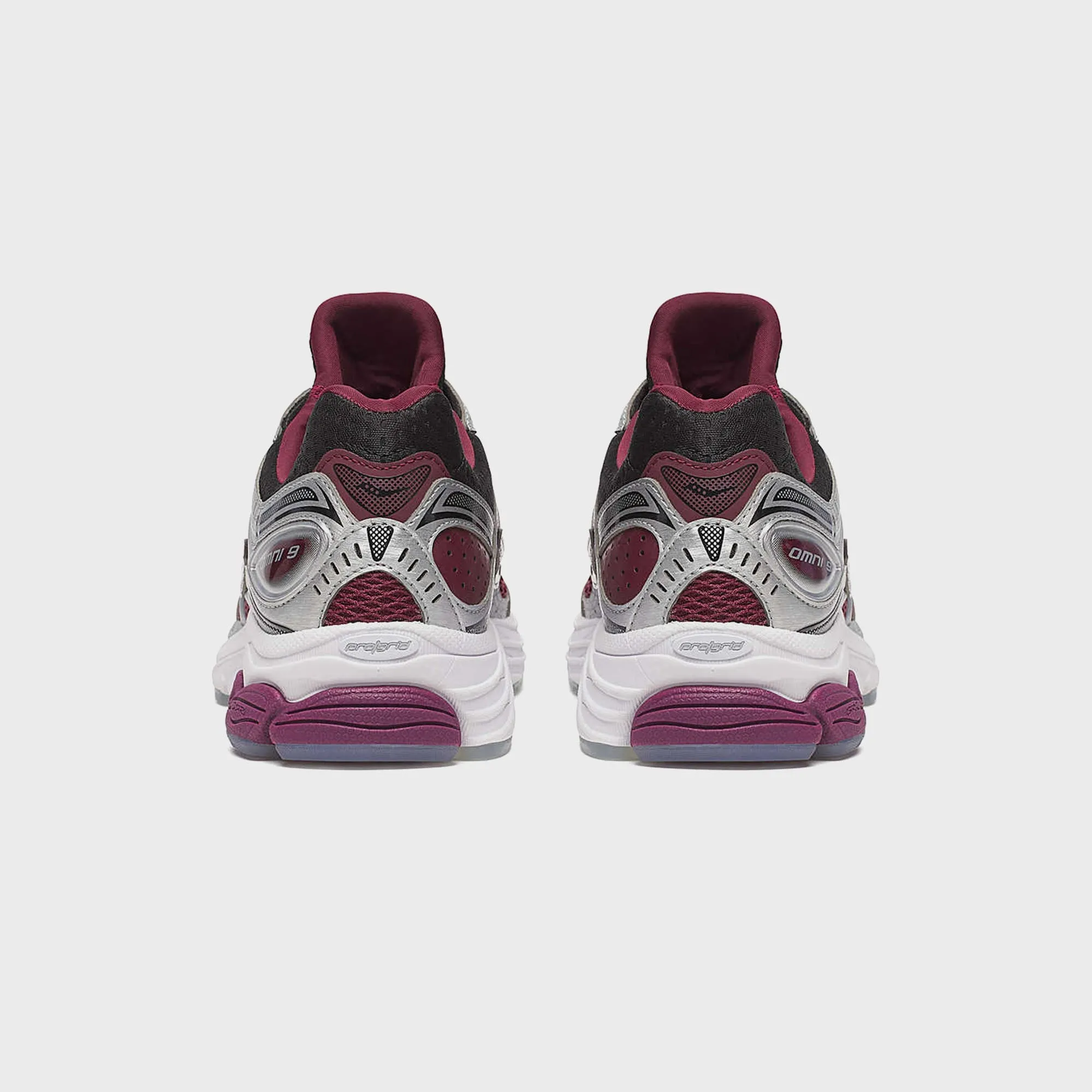 Saucony Progrid Omni 9 Socktop - Maroon / Black sold by Kith product image thumbnail 3