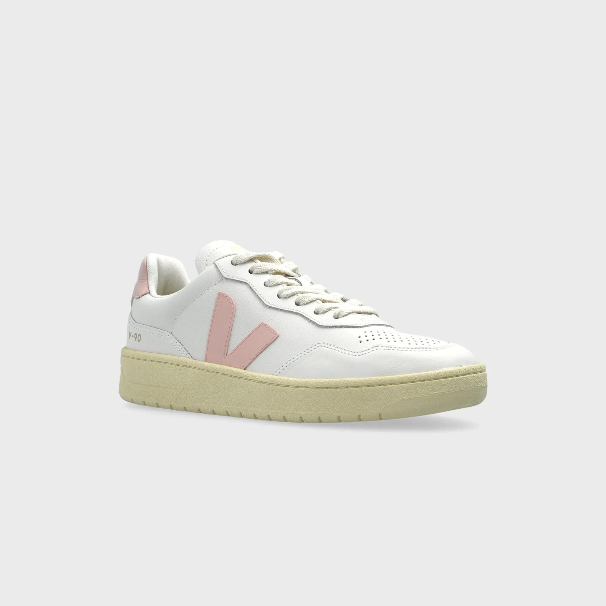 Veja V-90 - White / Petale sold by Kith product image thumbnail 2