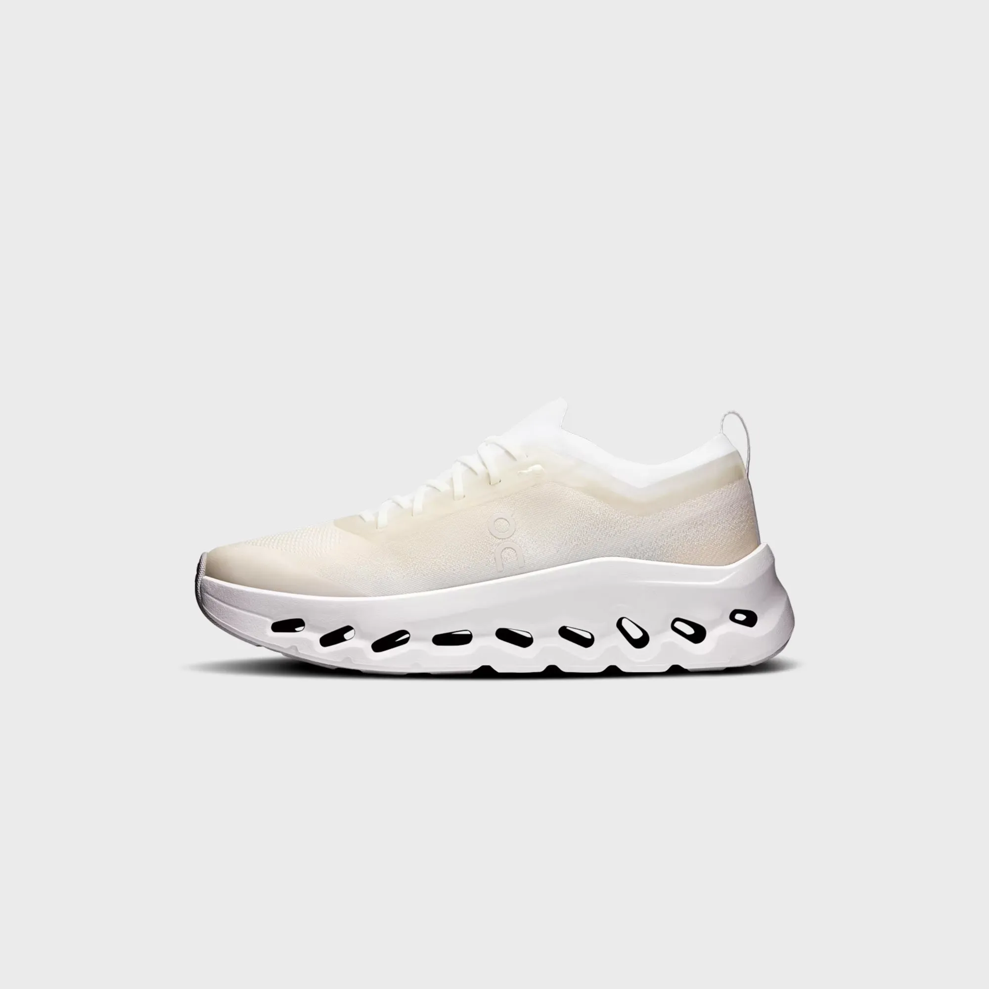 On Running WMNS Cloudtilt Moon - White / Frost sold by Kith product image thumbnail 3