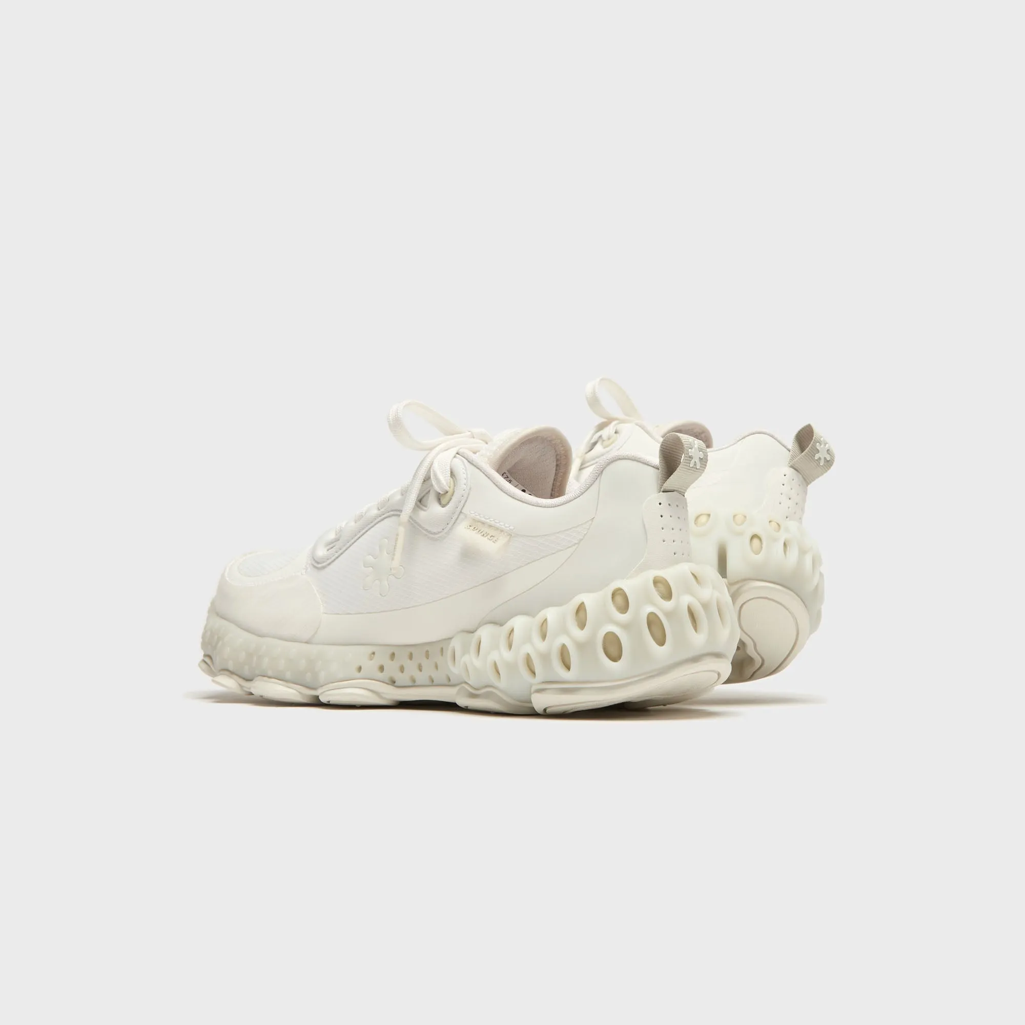 SPUNGE Osmosis - White / White / White sold by Kith product image thumbnail 4