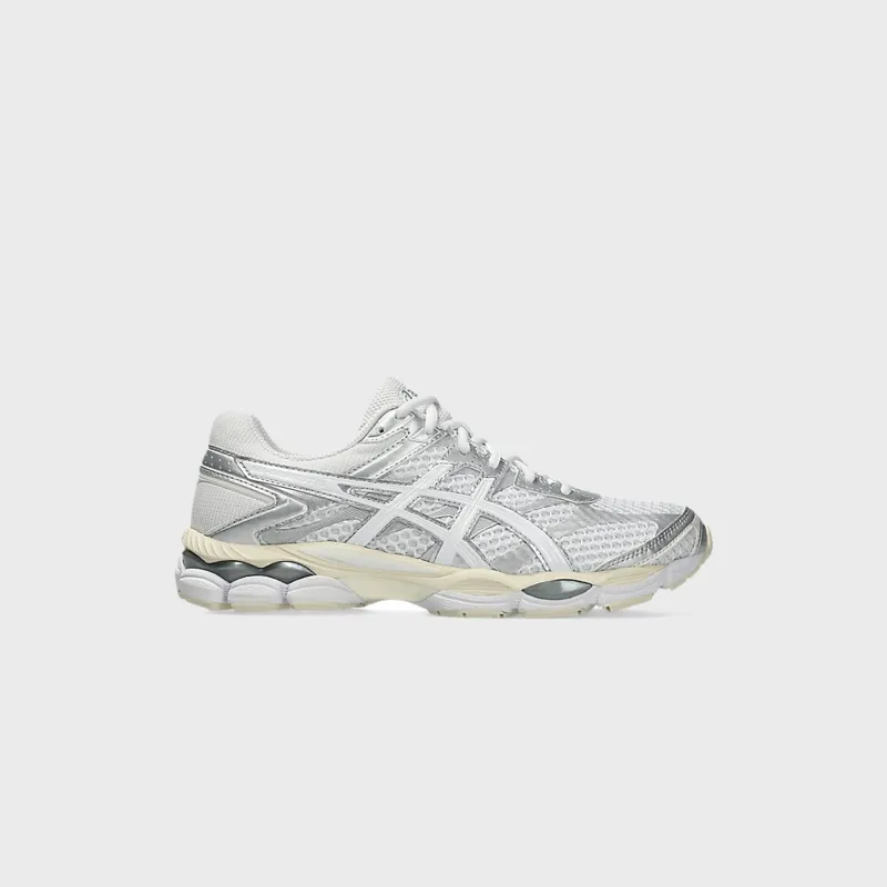 ASICS Gel-Cumulus 16 - White sold by Kith