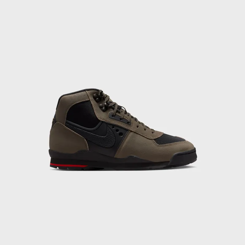 Nike Baltoro QS - Olive Khaki / Black / University Red made by Nike