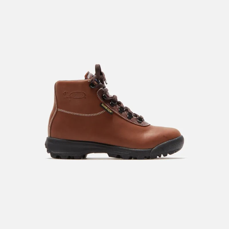 Vasque Sundowner GTX Wide - Red / Oak Tanned Leather sold by Kith