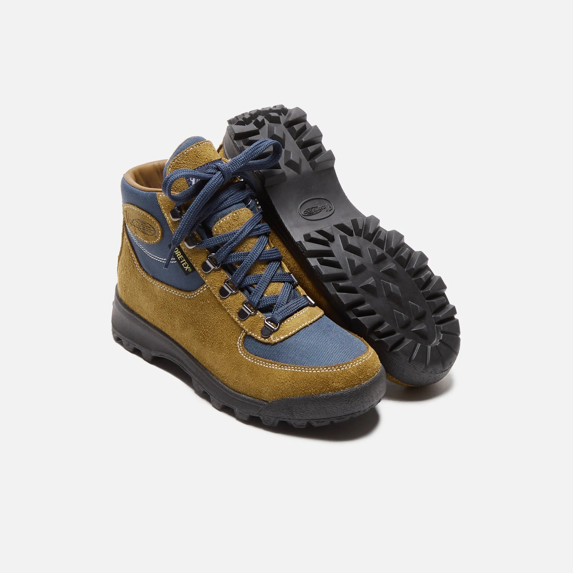 Vasque Skywalk GTX Wide - Olive / Dress Blues sold by Kith product image thumbnail 3