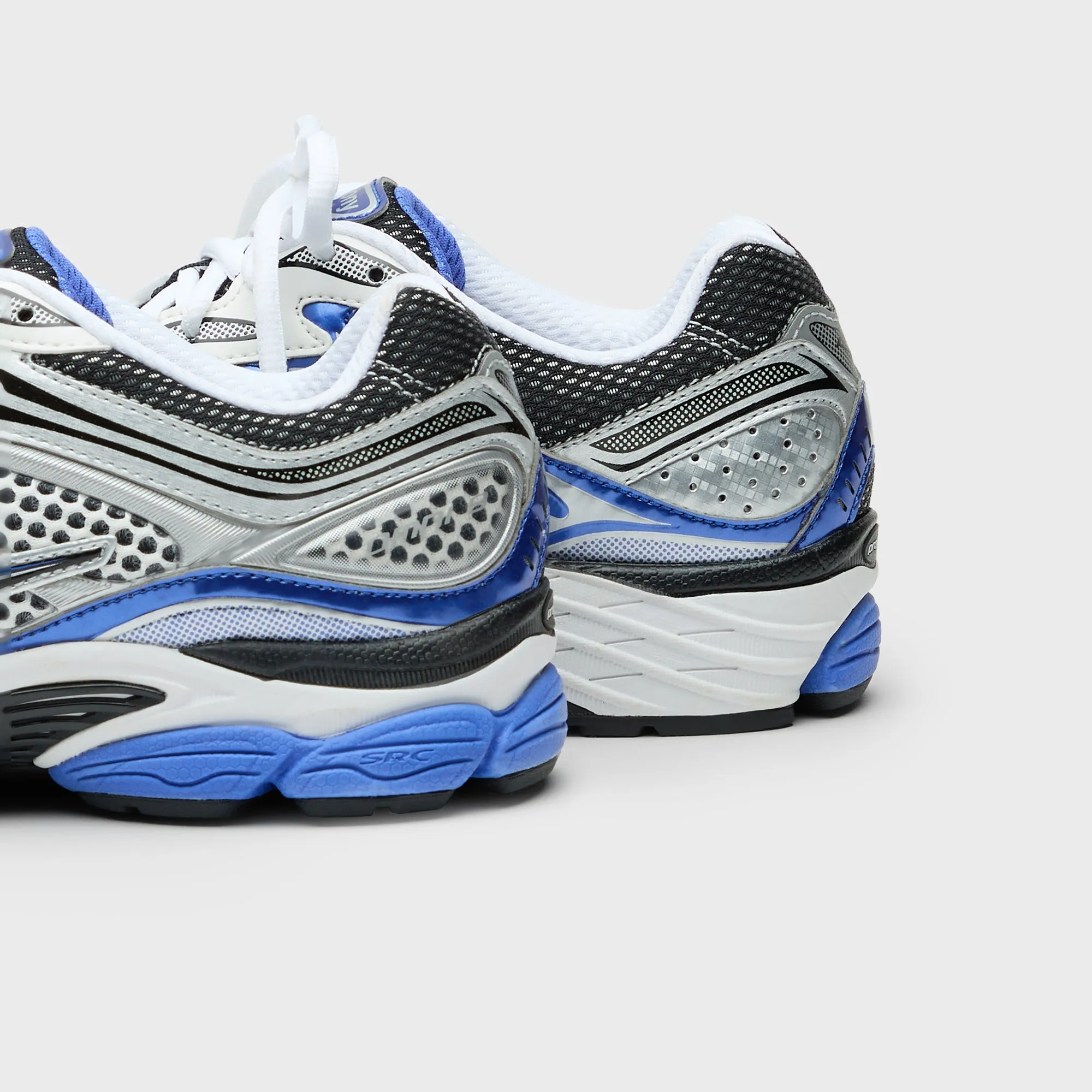 Saucony Progrid Omni 9 - Silver / Blue sold by Kith product image thumbnail 3