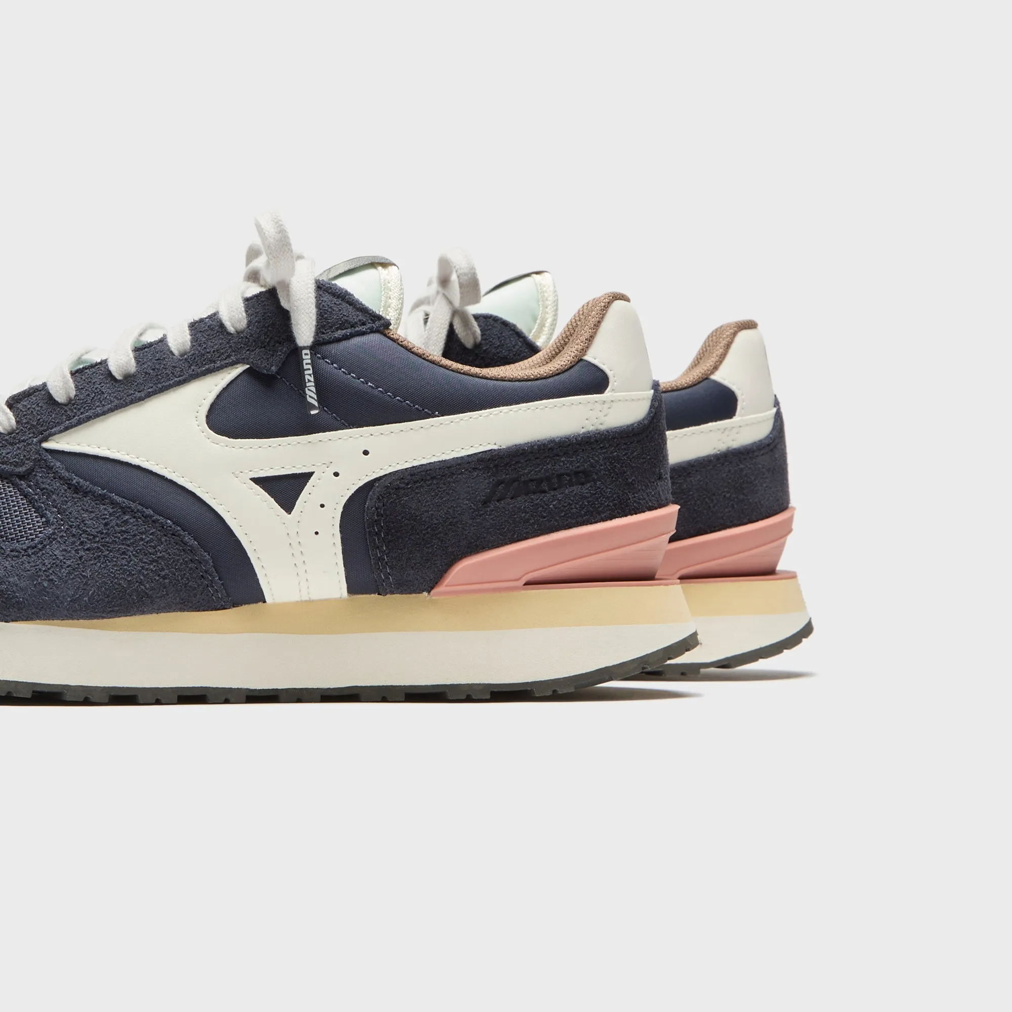 Mizuno RB87 - Odyssey Grey / Pristine sold by Kith product image thumbnail 3