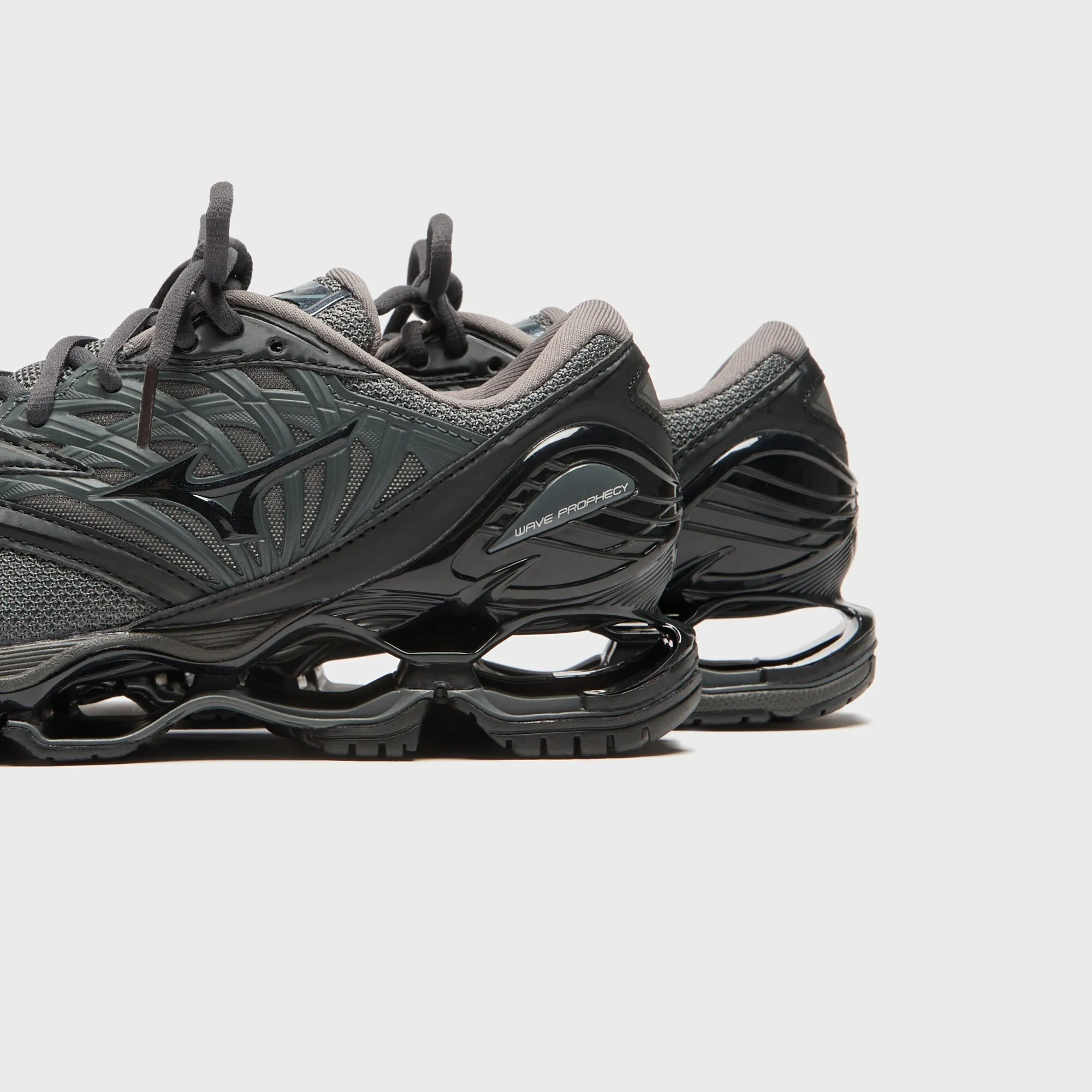 Mizuno Wave Prophecy LS - Iron Gate / Black sold by Kith product image thumbnail 3