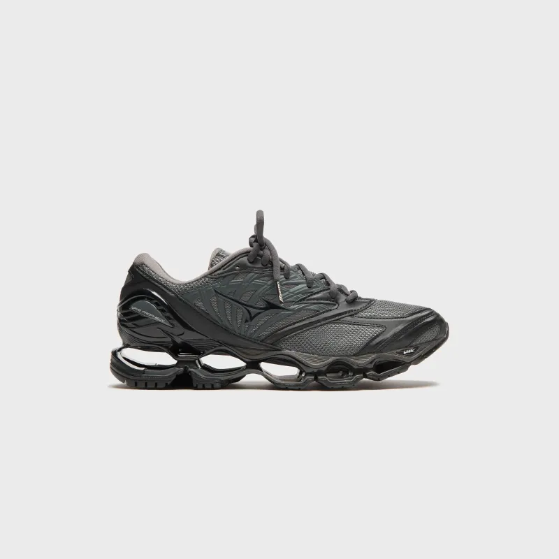 Mizuno Wave Prophecy LS - Iron Gate / Black sold by Kith