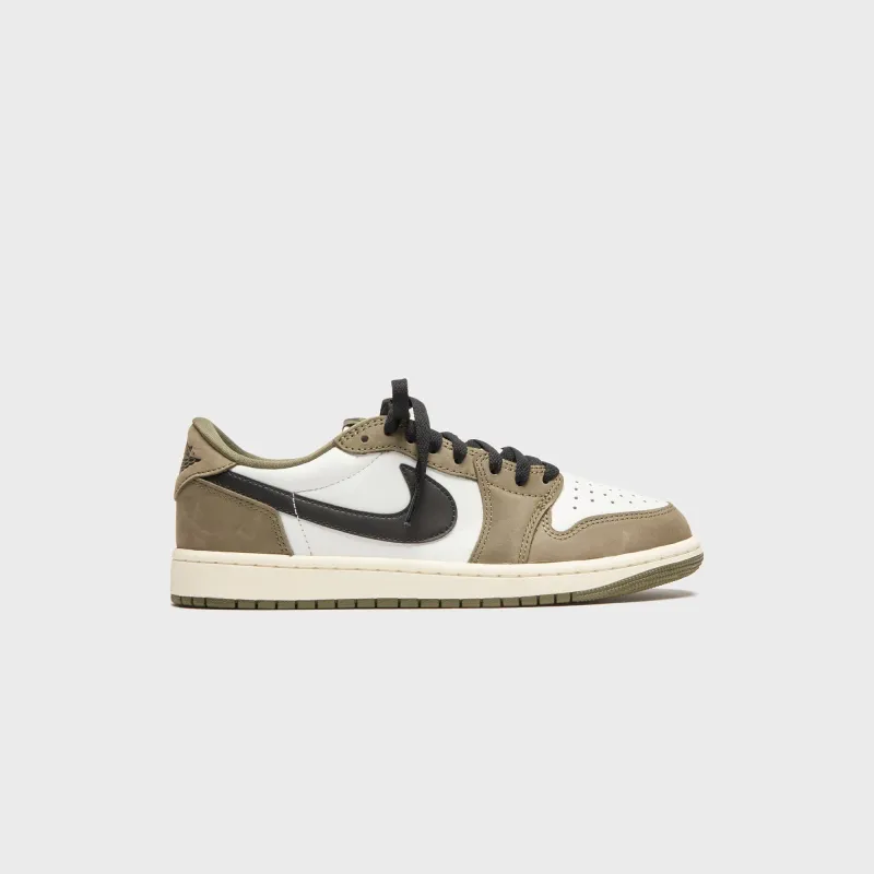 Jordan Air Jordan 1 Retro Low - Medium Olive / Summit White / Sail / Black sold by Kith