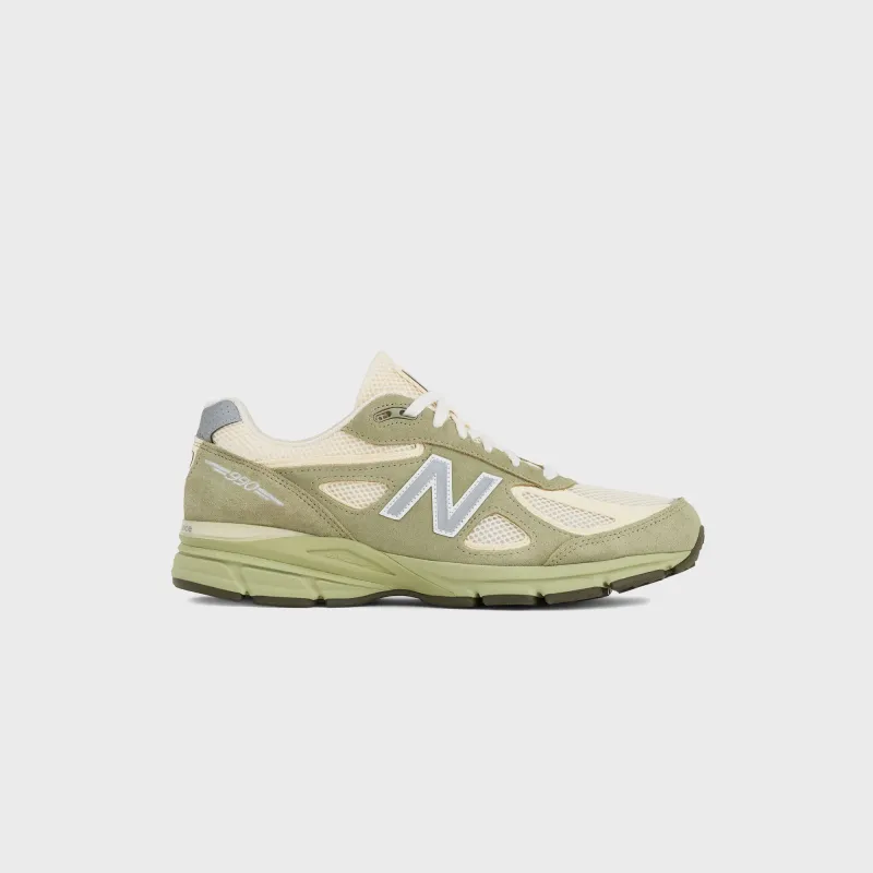 New Balance Made in USA 990v4 - Olive Leaf / Permafrost / Light Olive sold by Kith