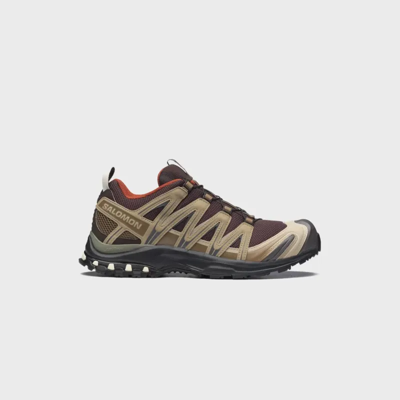 Salamon XA Pro 3D - Black Coffee / Kelp / Safari made by Kith