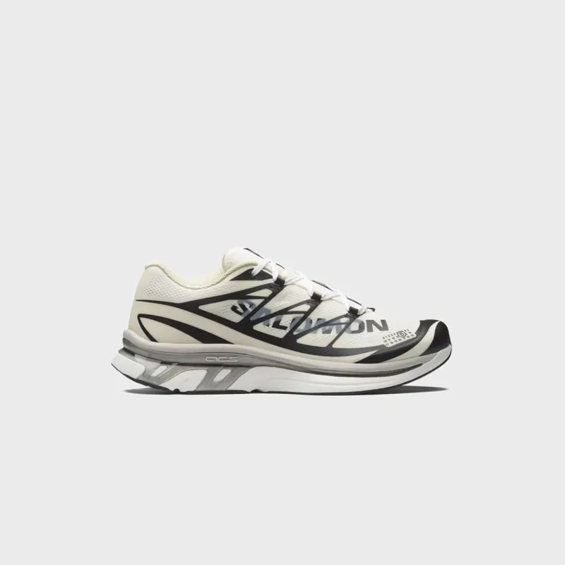 MM6 Maison Margiela x Salomon WMNS XT - Vanilla Ice / Black / Green Haze made by Maison Margiela