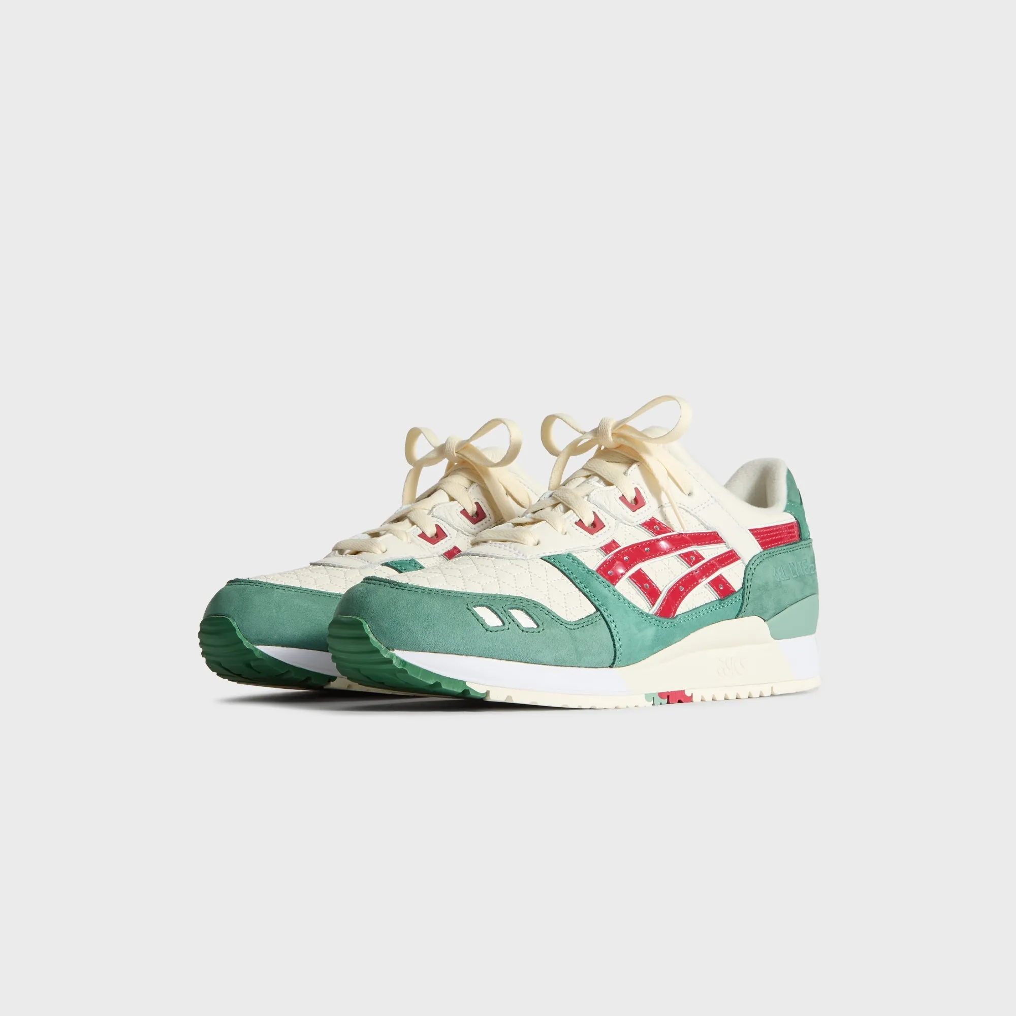 Ronnie Fieg for ASICS GEL-LYTE III Remastered - Chili Pepper sold by Kith product image thumbnail 2