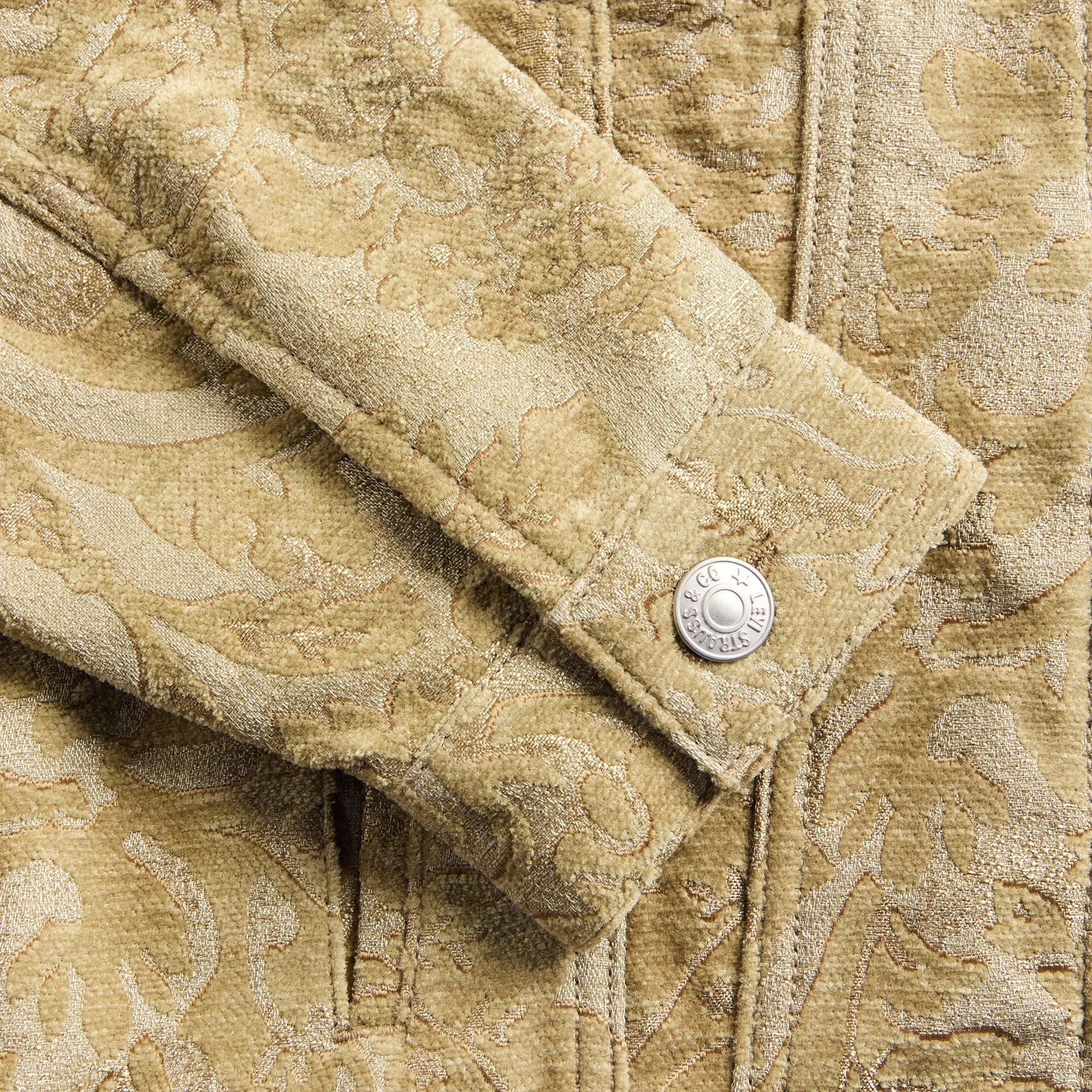 Junya Watanabe MAN x Levi's Jacquard Floral Jacket - Beige sold by Kith product image thumbnail 3