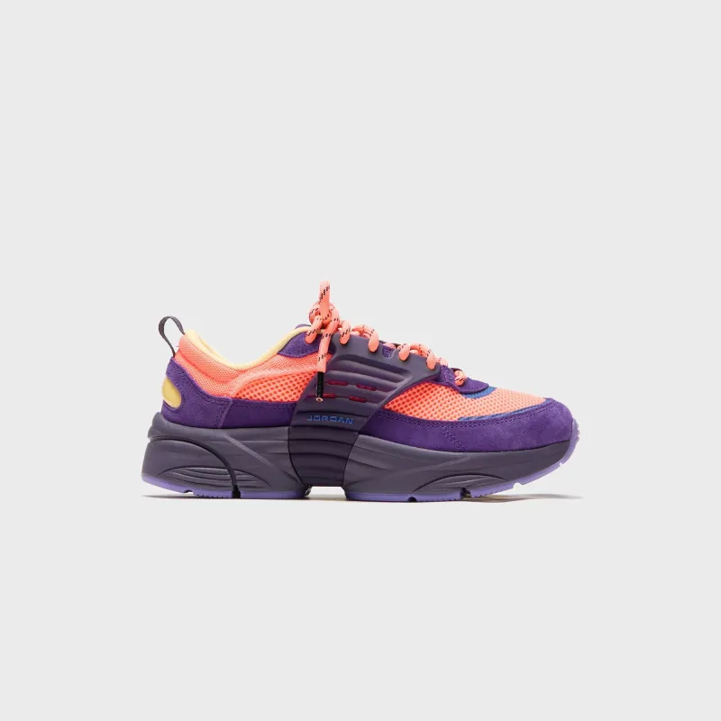 Jordan Trunner O/S - Bright Mango / Black Eggplant / Melon Tint made by Jordan